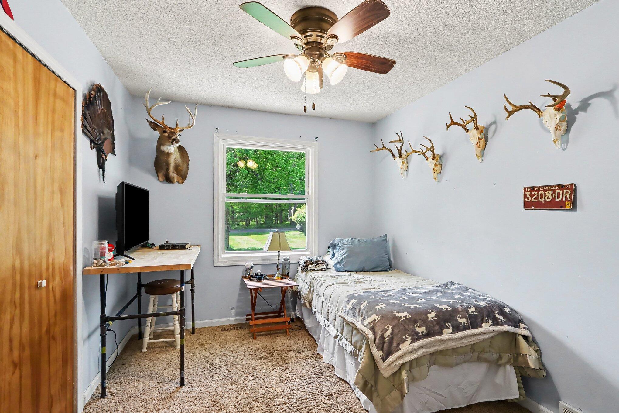 5383 E Cd Avenue Kalamazoo MI 49004
