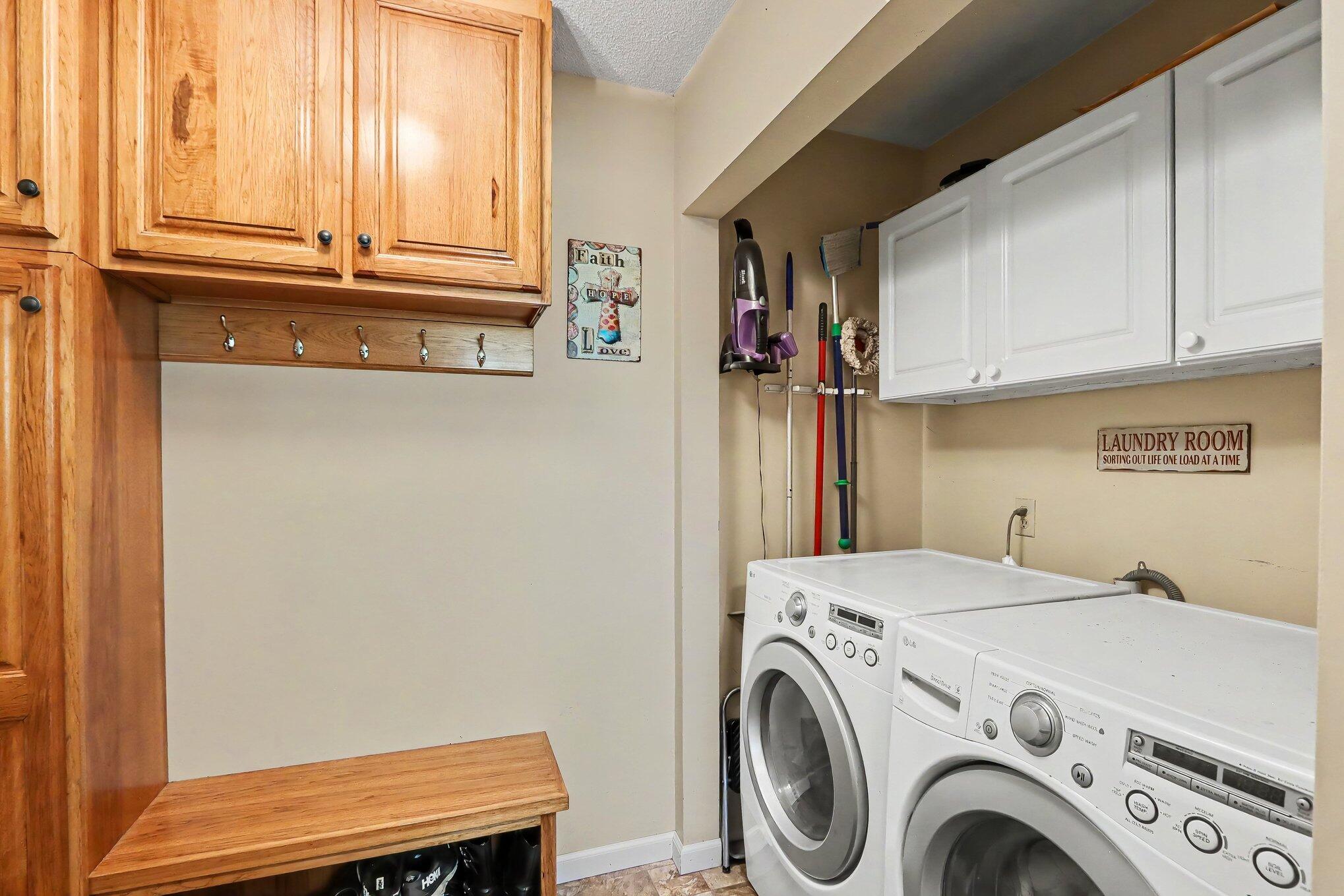 5383 E Cd Avenue Kalamazoo MI 49004