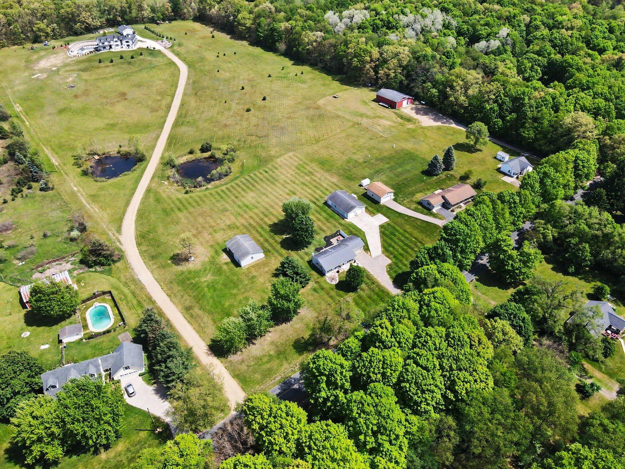 5383 E Cd Avenue Kalamazoo MI 49004
