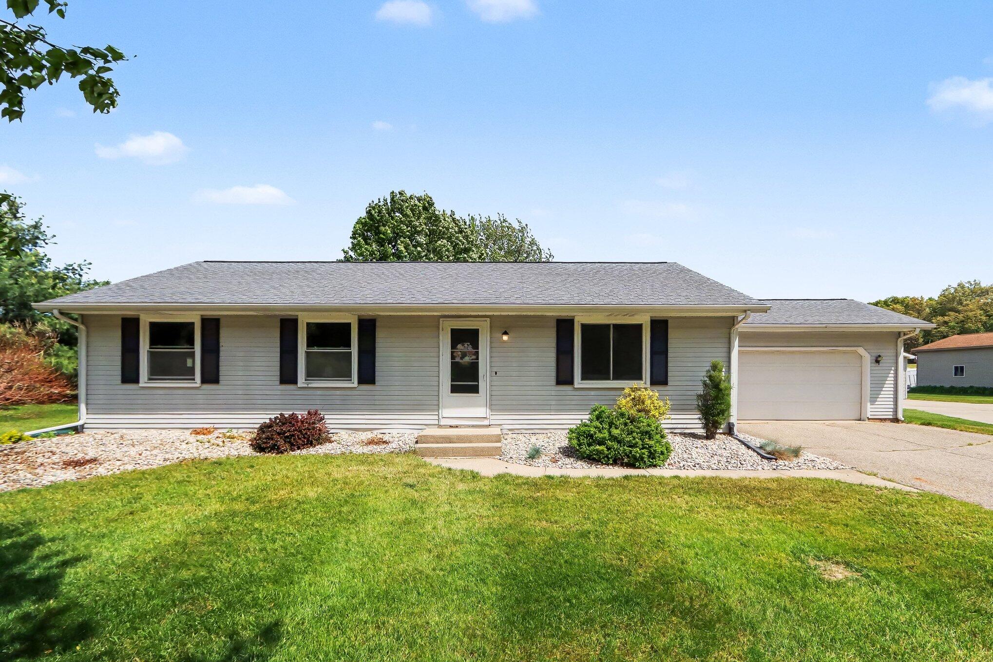 5383 E Cd Avenue Kalamazoo MI 49004