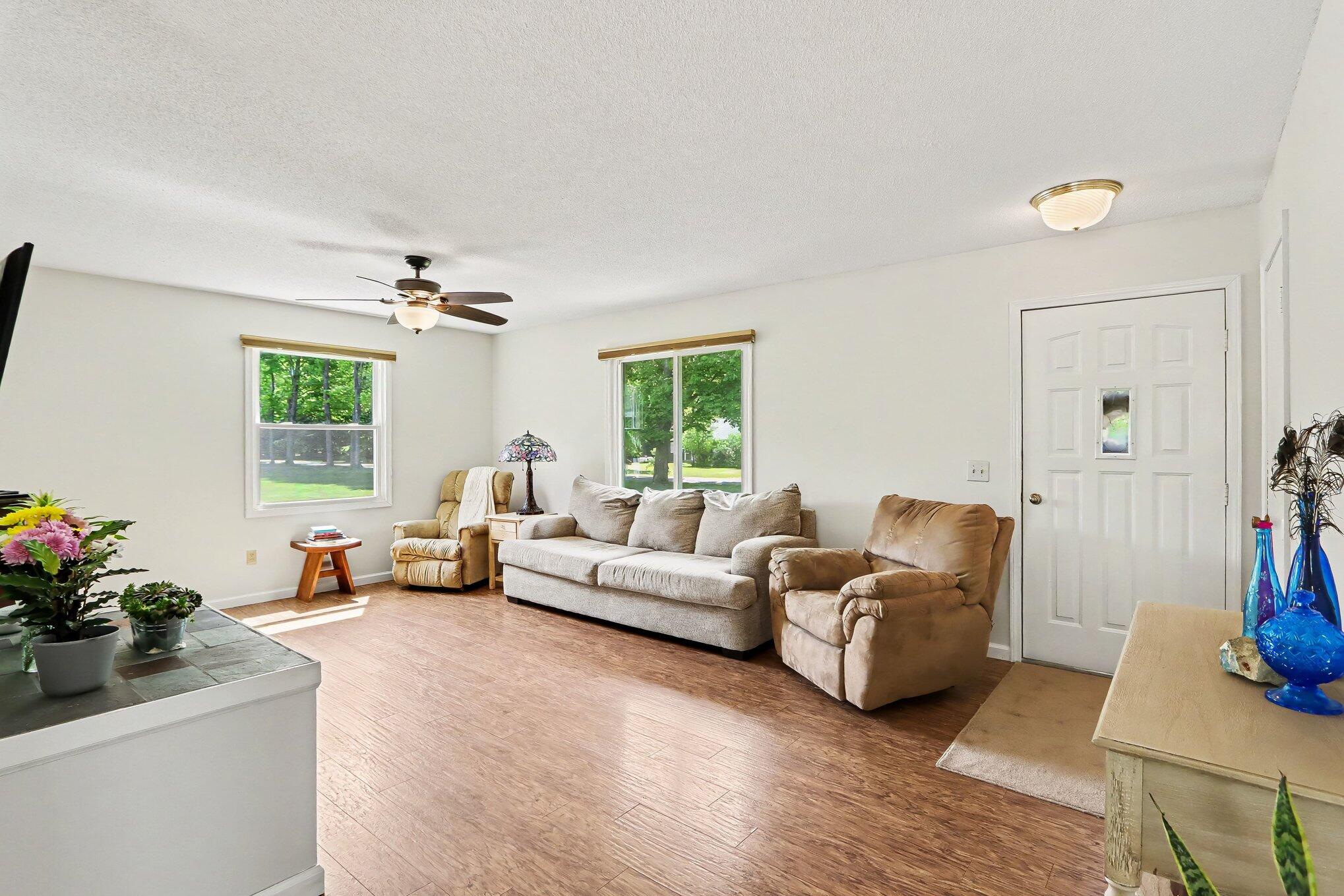 5383 E Cd Avenue Kalamazoo MI 49004
