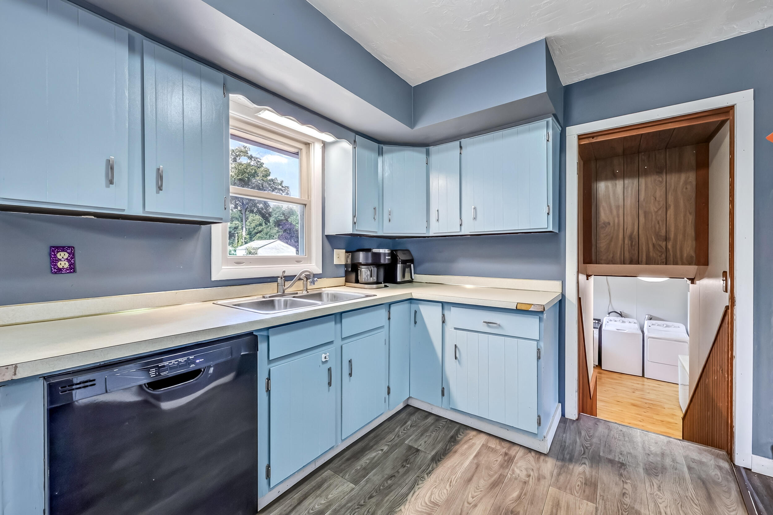 5732 Colleen Avenue Muskegon MI 49442