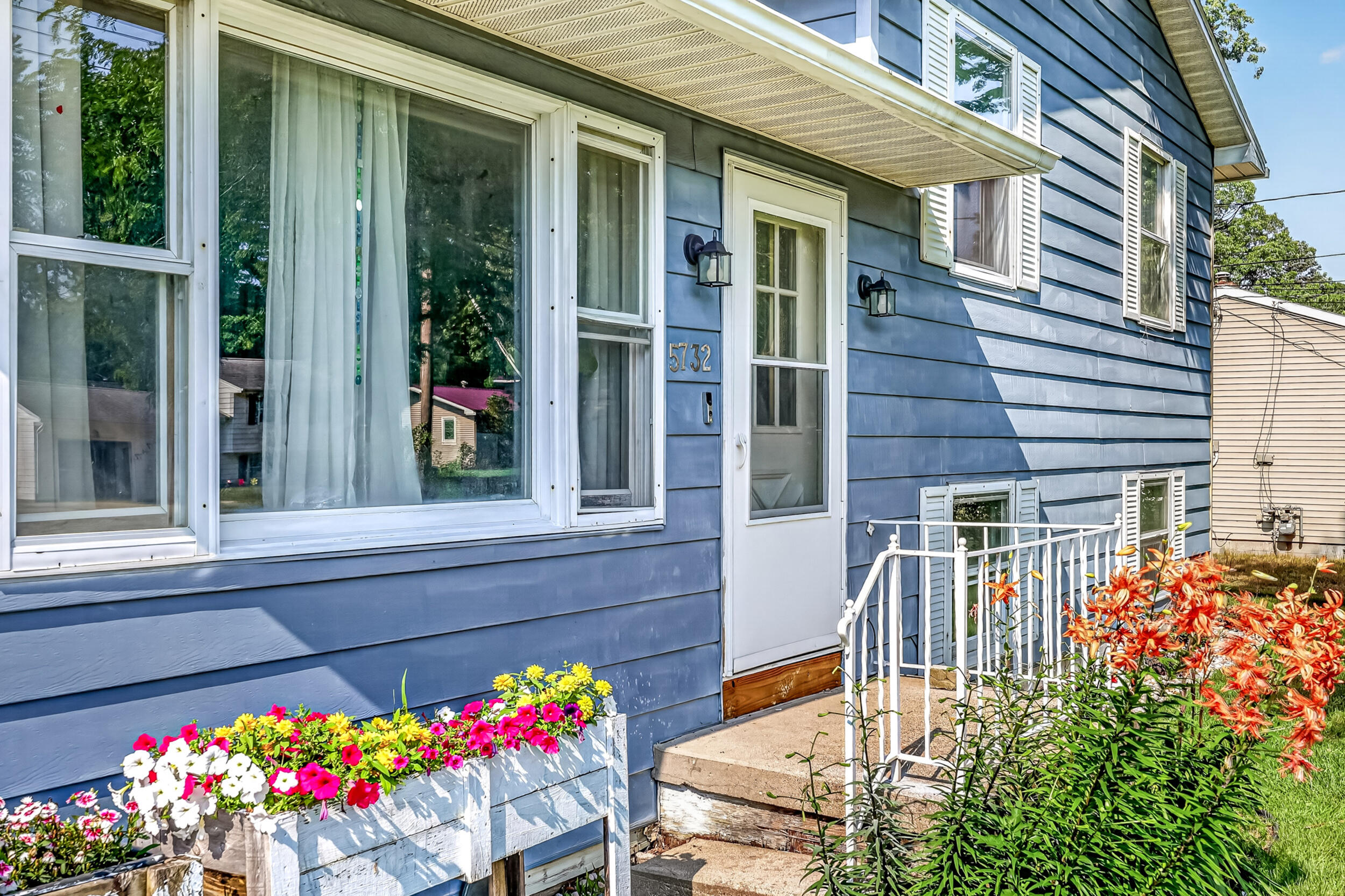 5732 Colleen Avenue Muskegon MI 49442