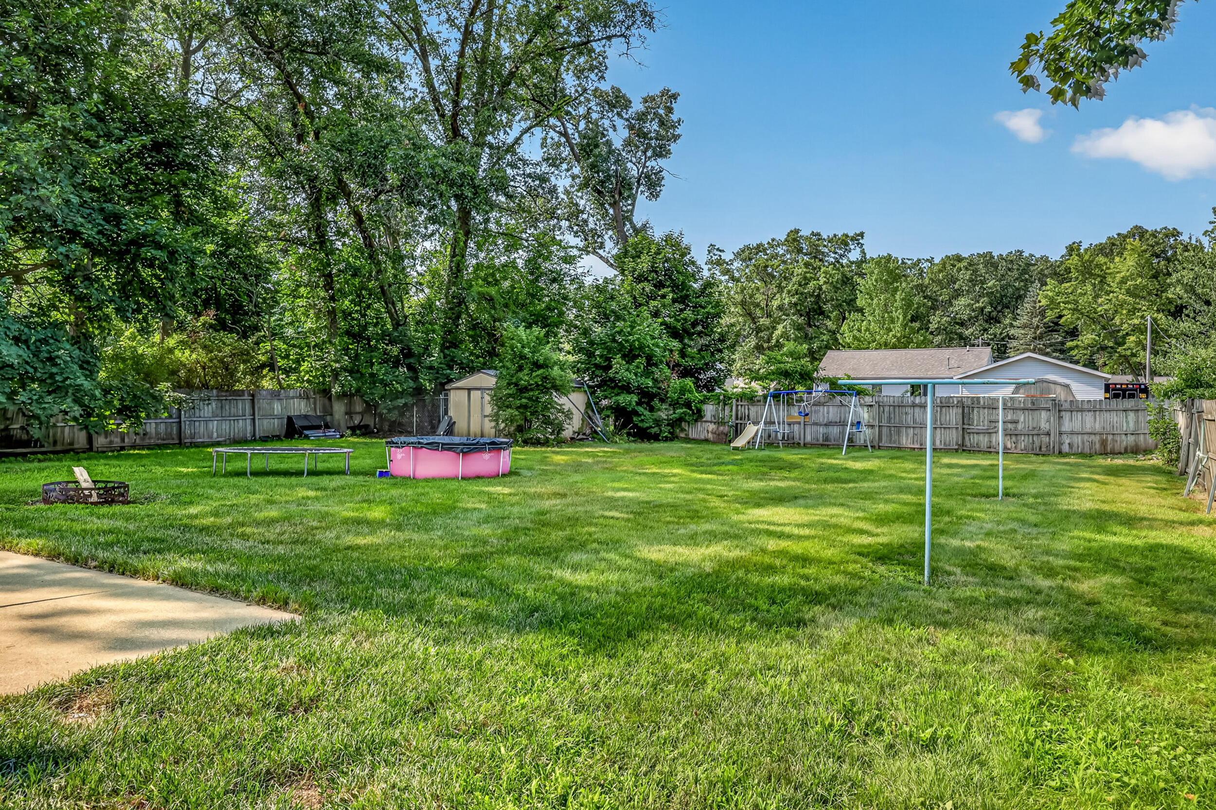 5732 Colleen Avenue Muskegon MI 49442