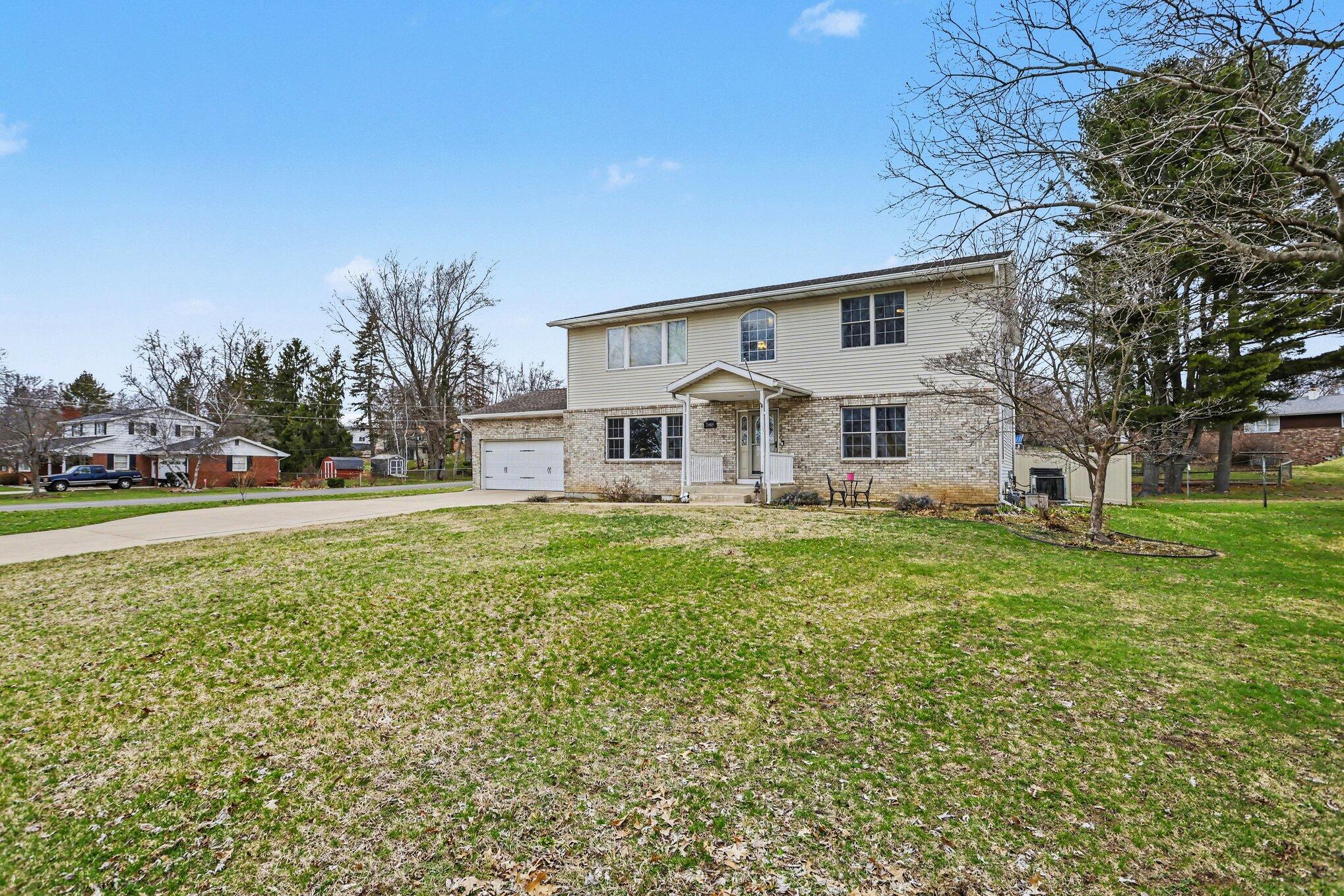 2461 Riverbend Drive Benton Harbor MI 49022