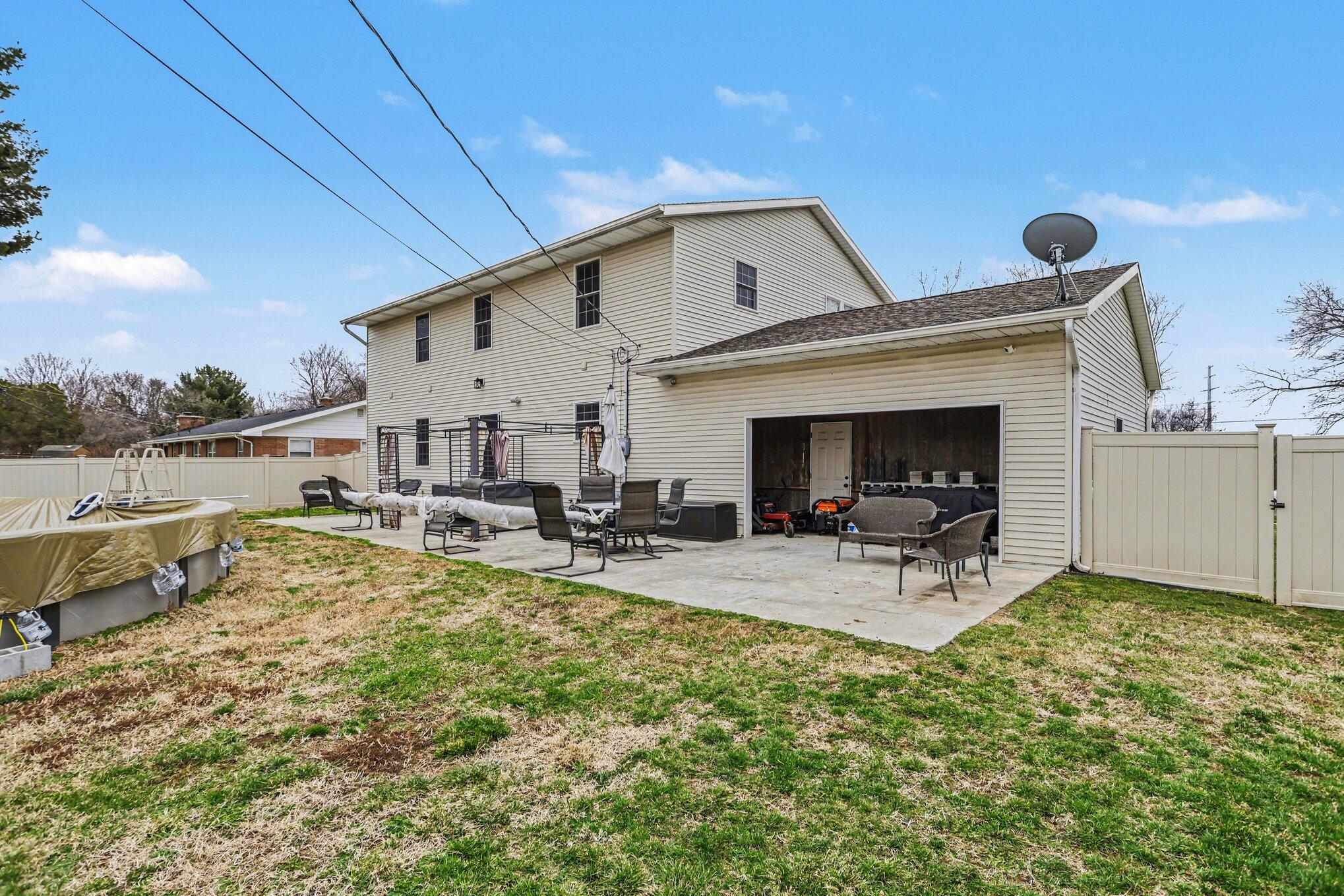 2461 Riverbend Drive Benton Harbor MI 49022