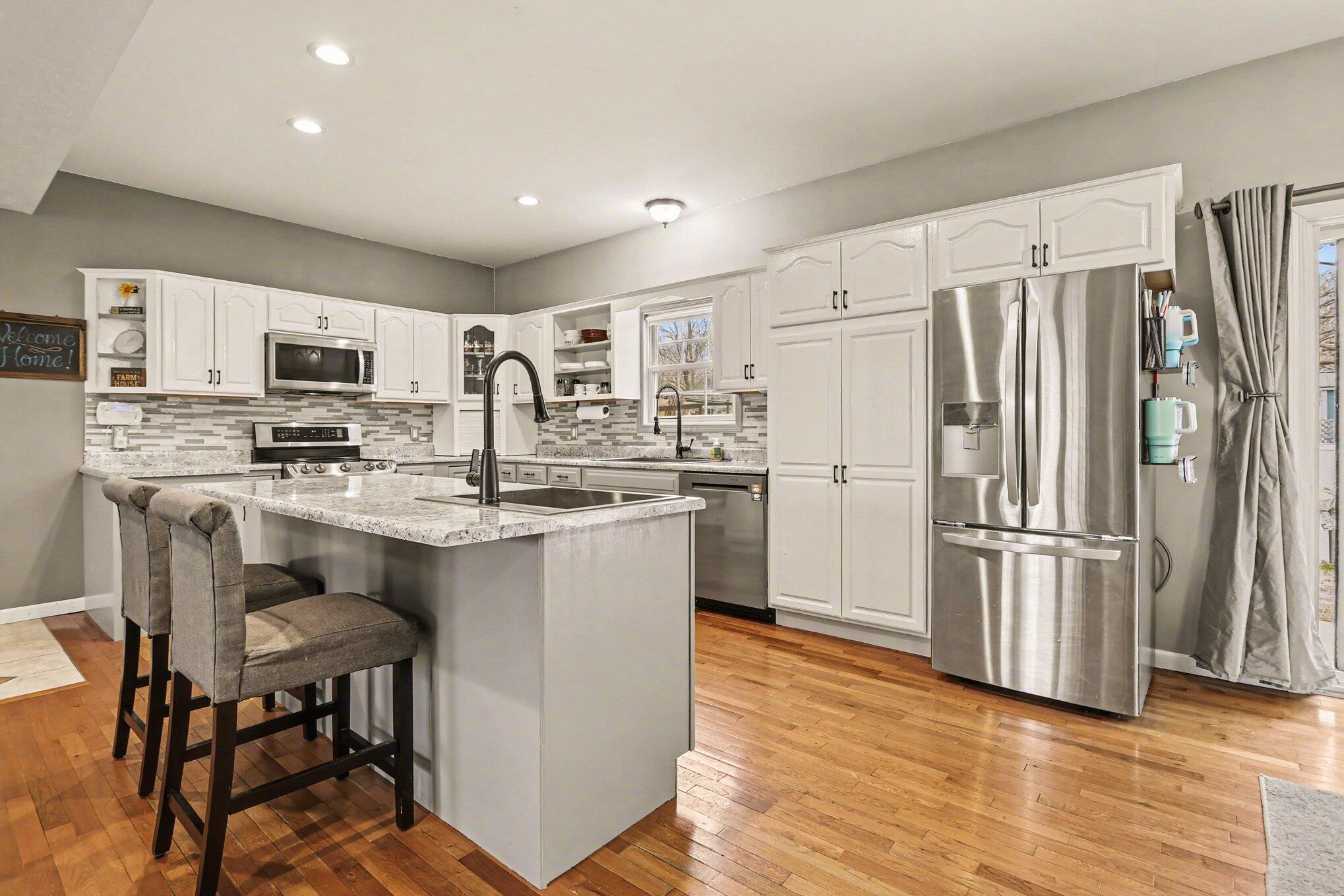 2461 Riverbend Drive Benton Harbor MI 49022
