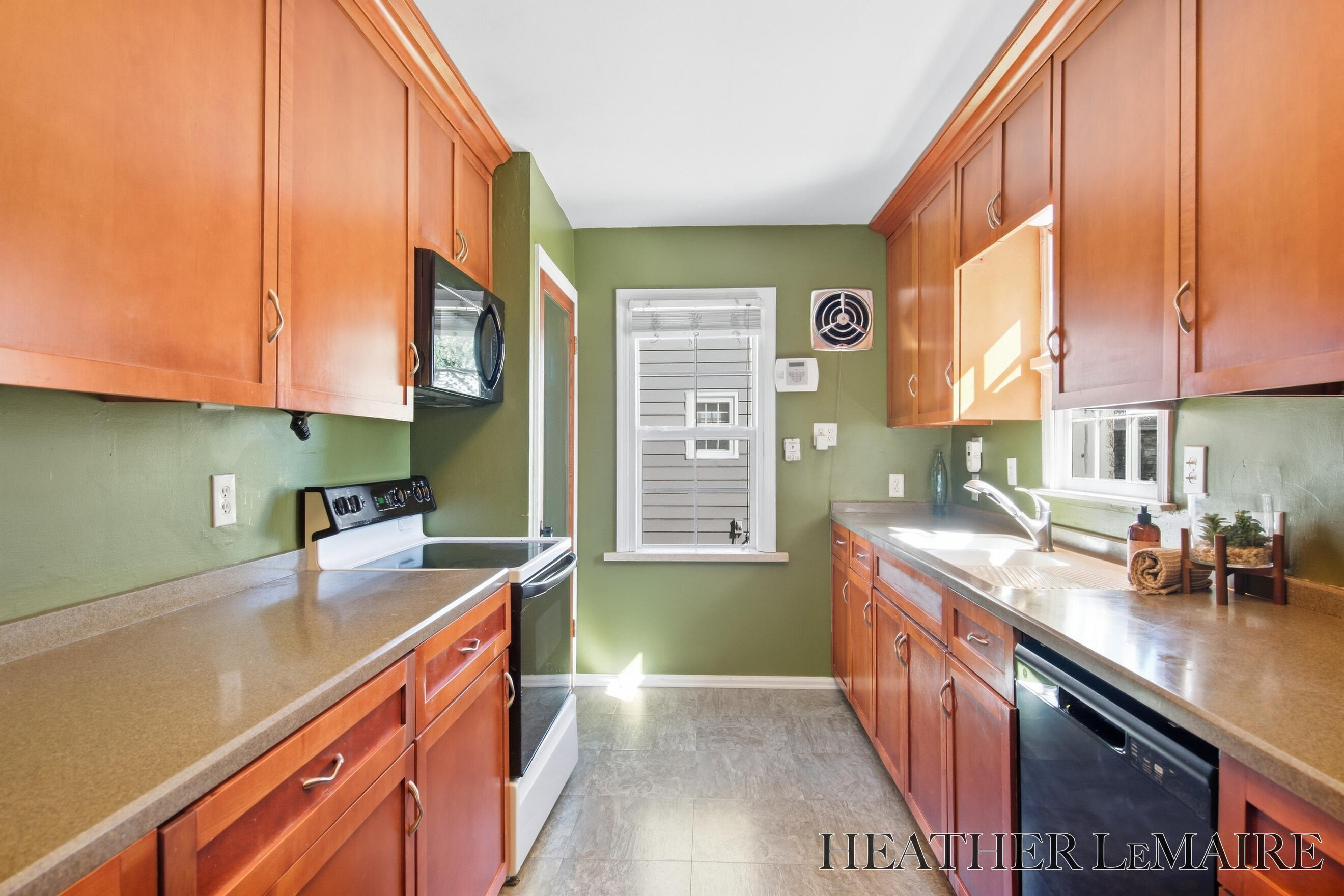 910 Nevada Street SE Grand Rapids MI 49507