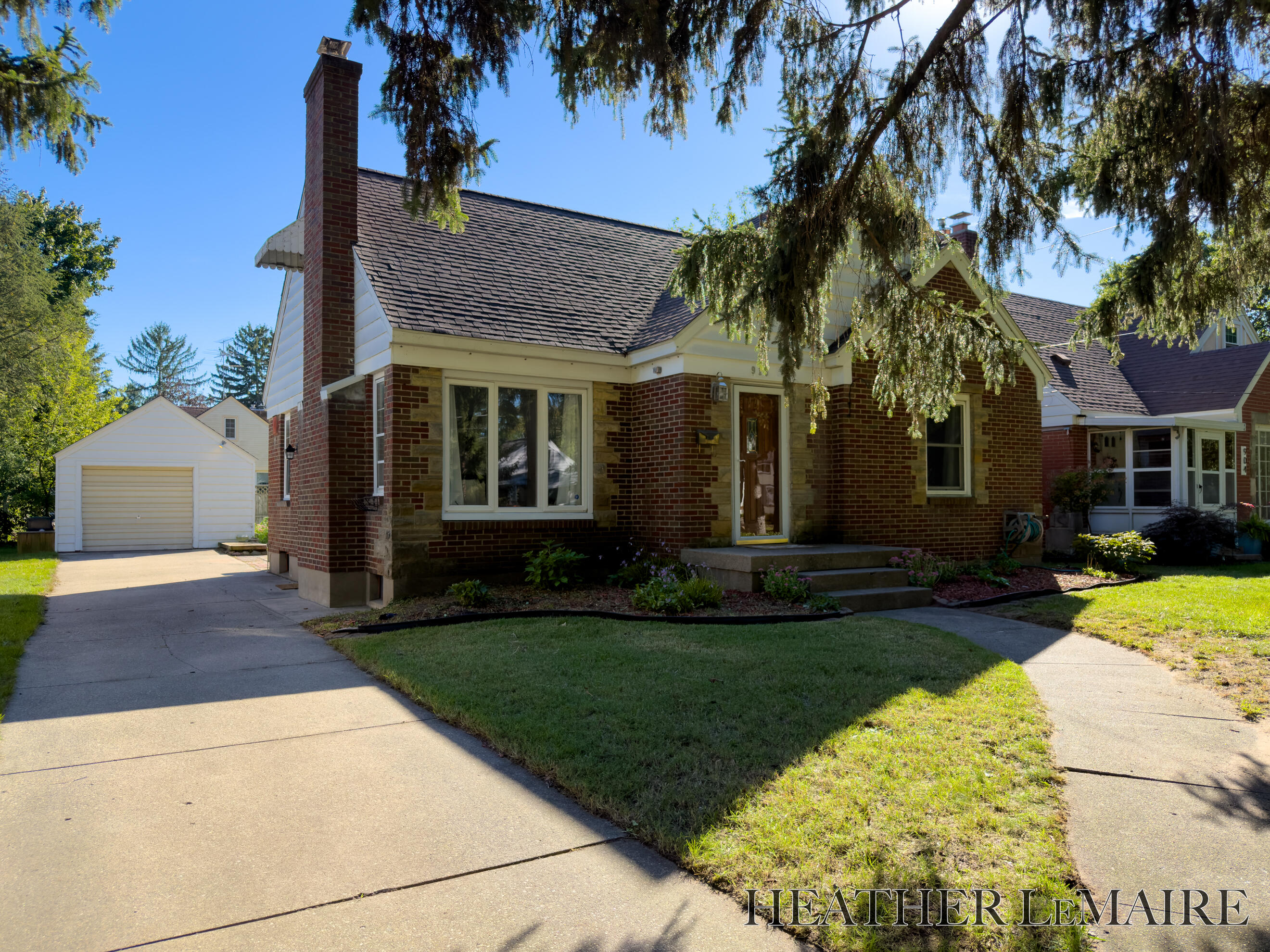 910 Nevada Street SE Grand Rapids MI 49507