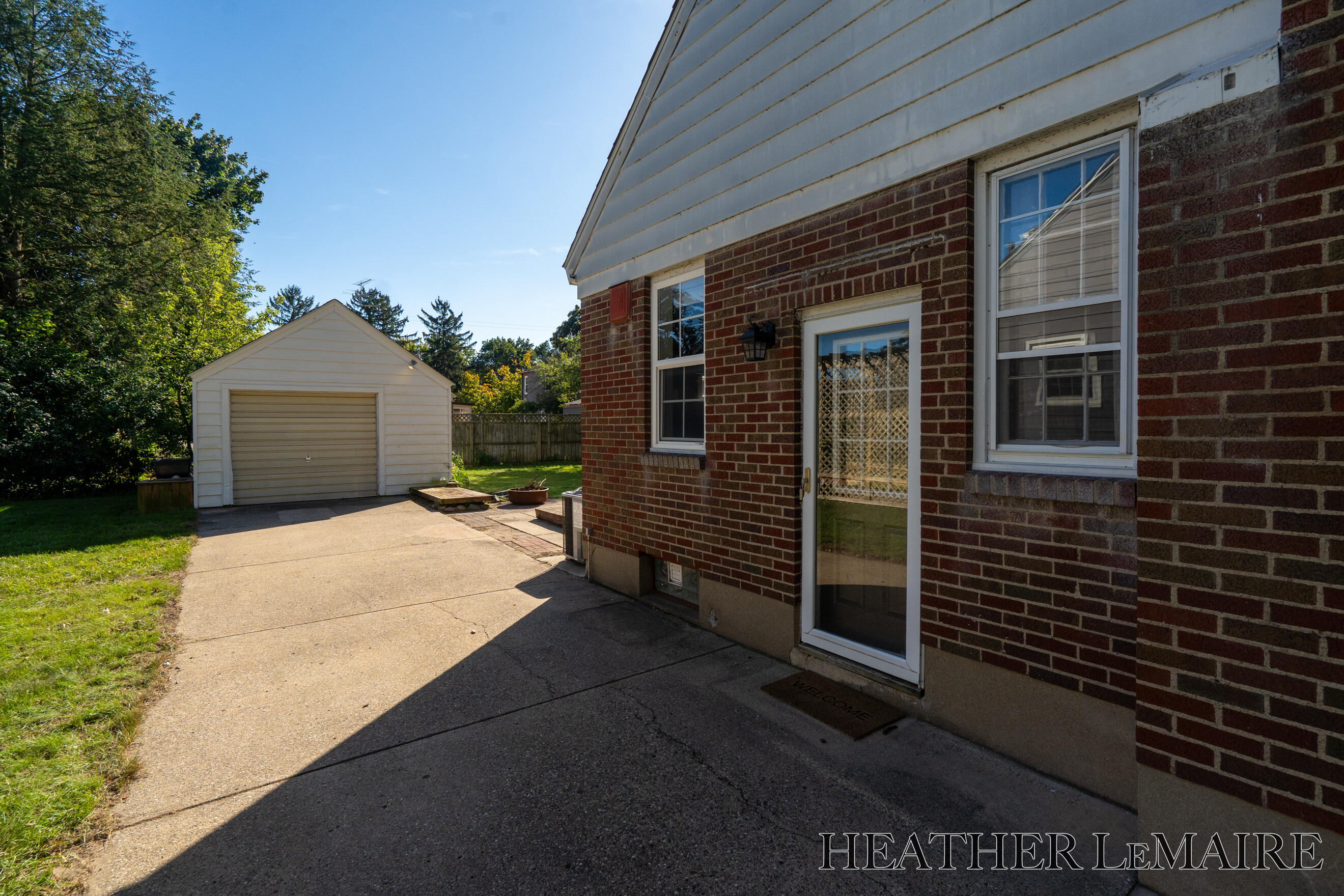 910 Nevada Street SE Grand Rapids MI 49507