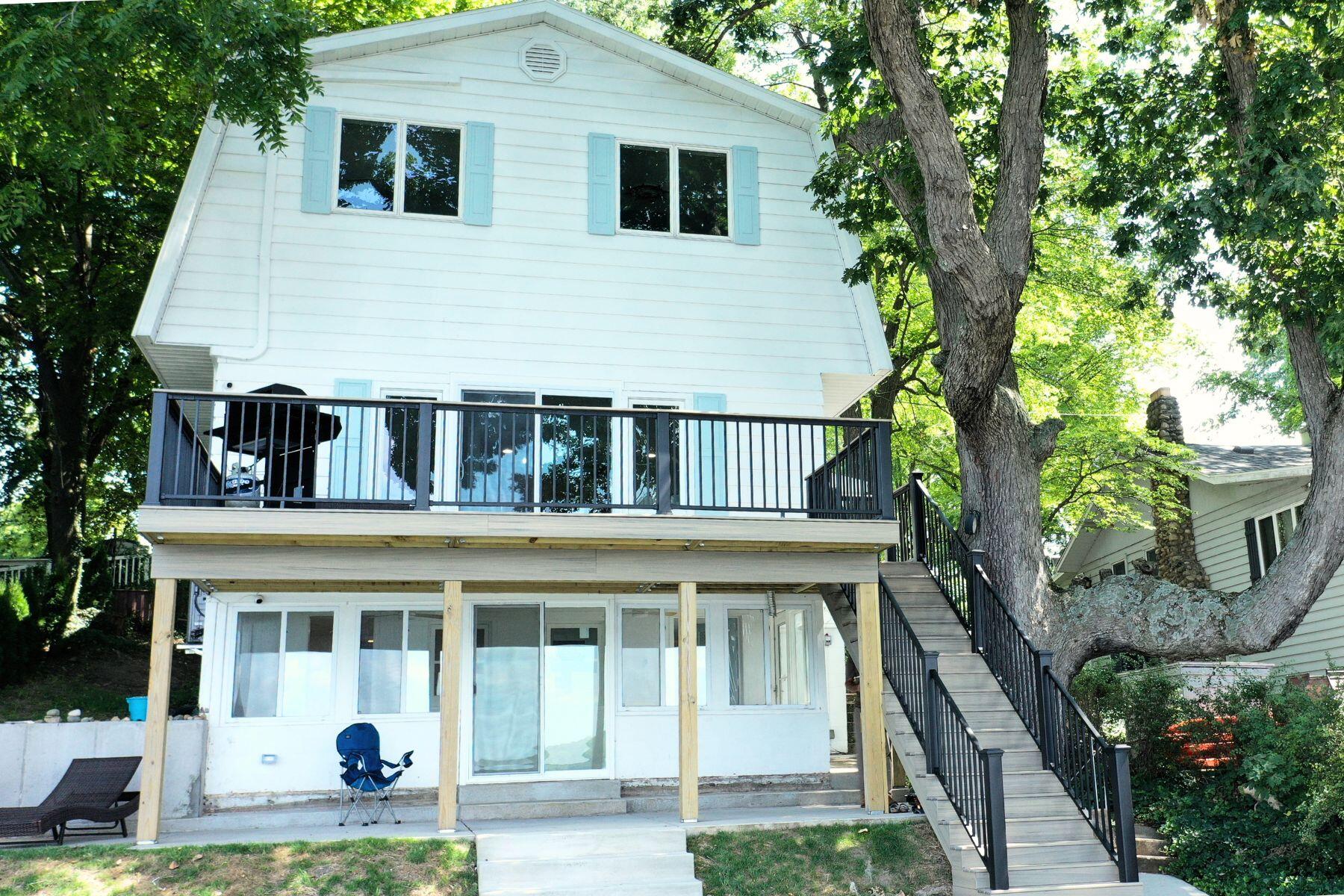92318 Mariner Drive Benton Harbor MI 49022