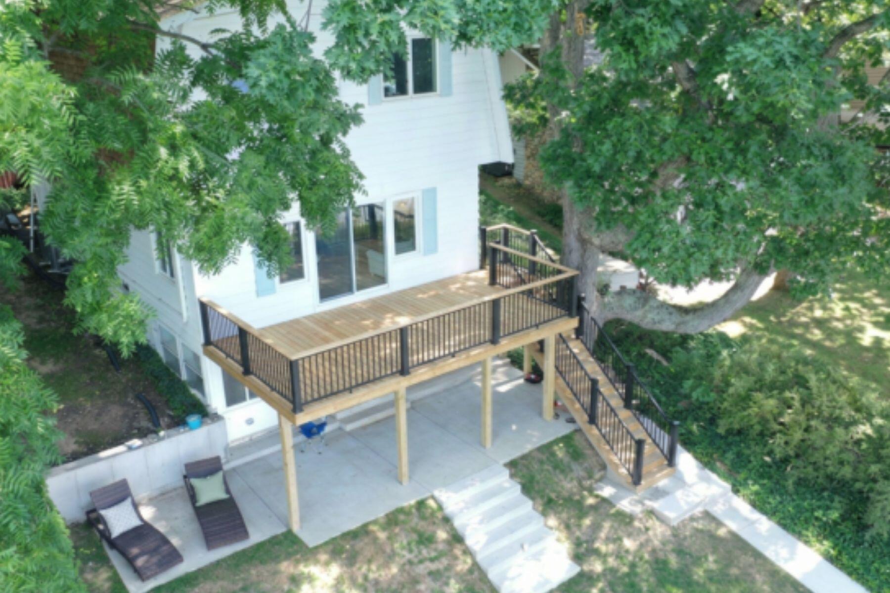 92318 Mariner Drive Benton Harbor MI 49022