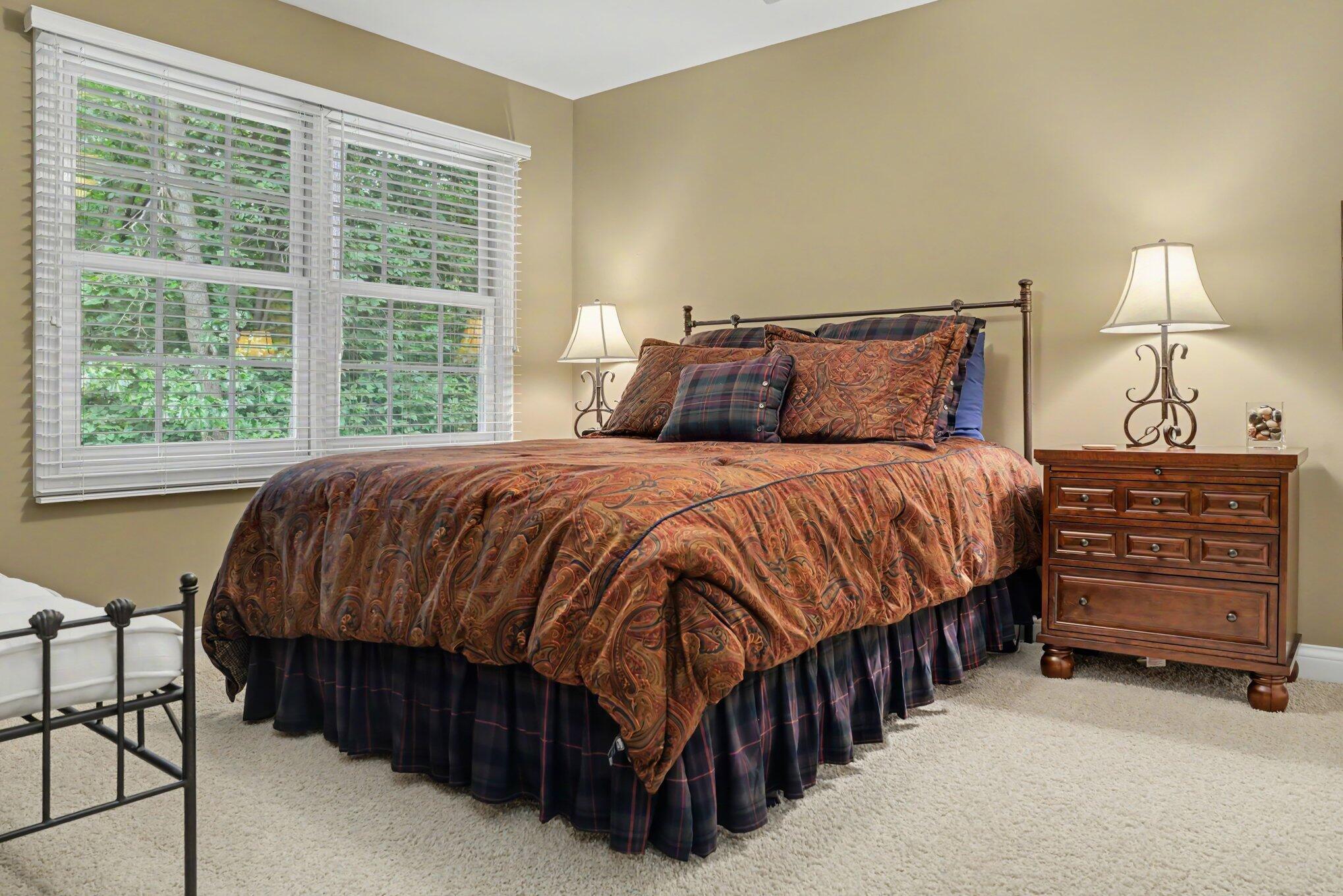 1720 Breezy Point Lane Kalamazoo MI 49009