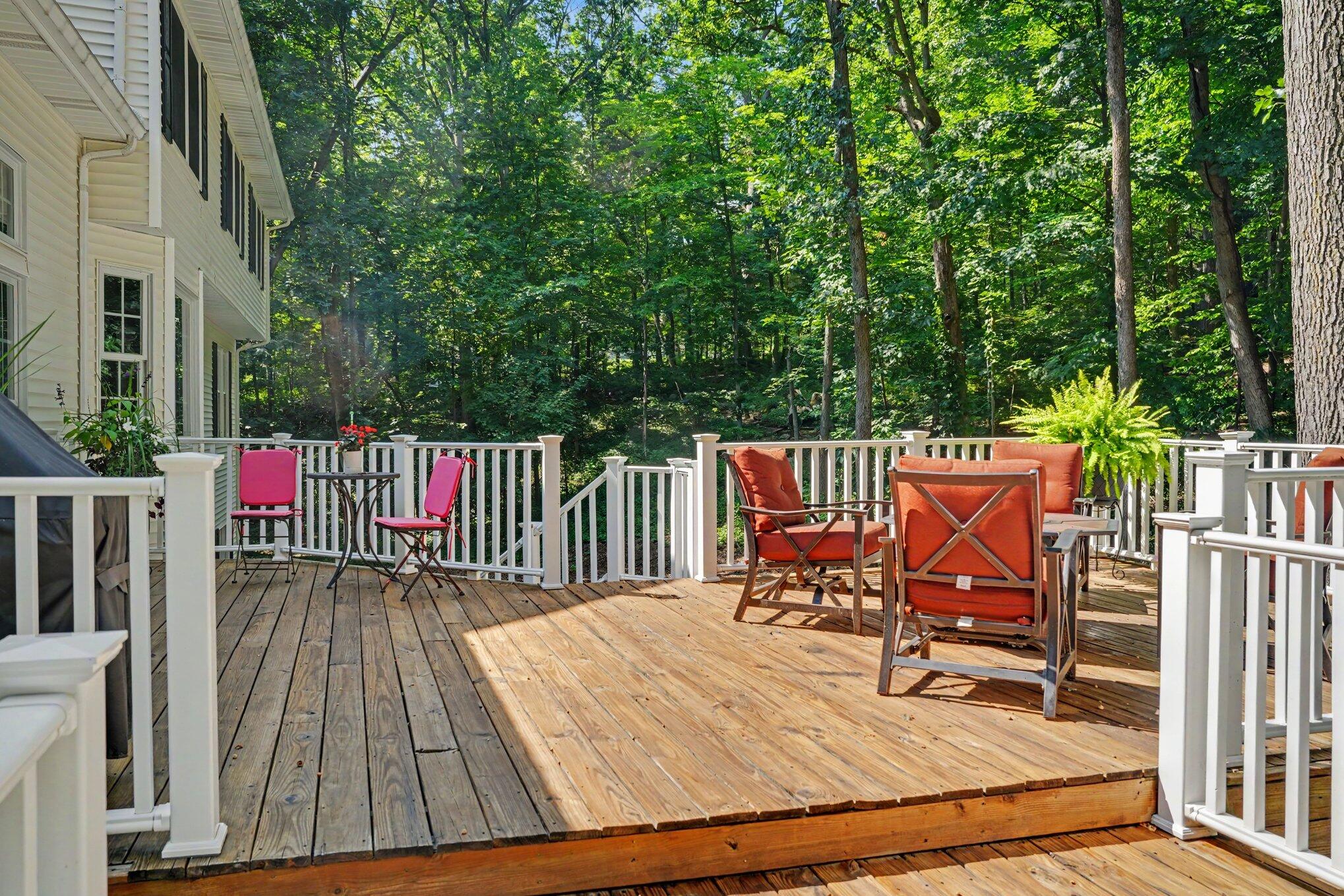 1720 Breezy Point Lane Kalamazoo MI 49009