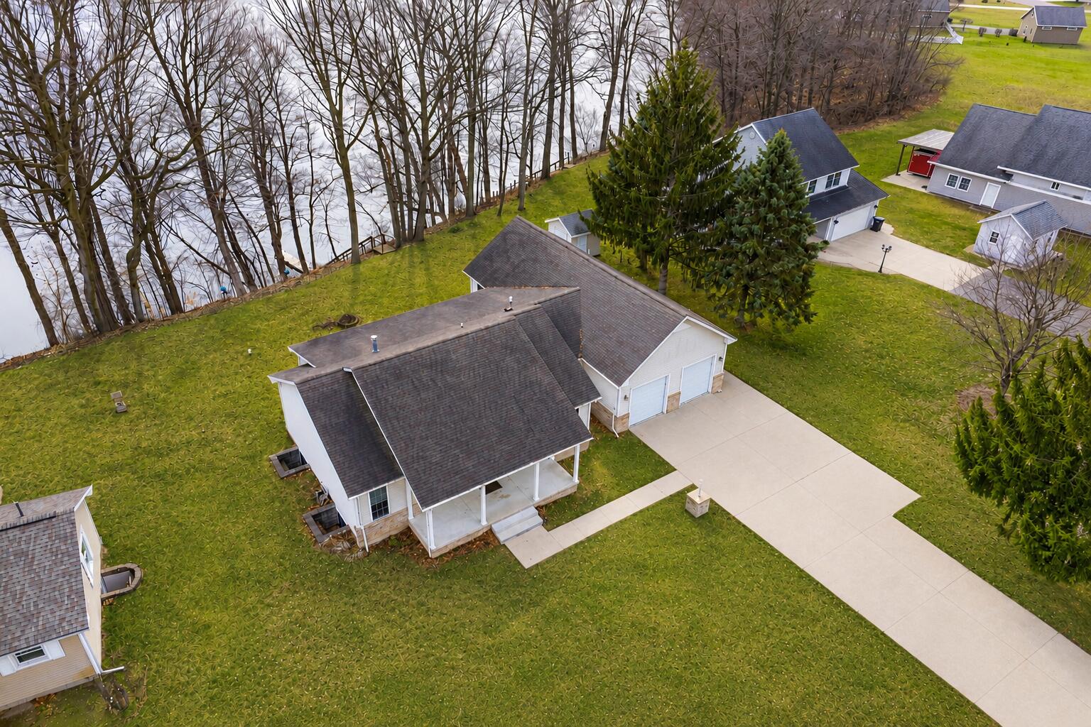 3220 Fairhaven Drive Allegan MI 49010