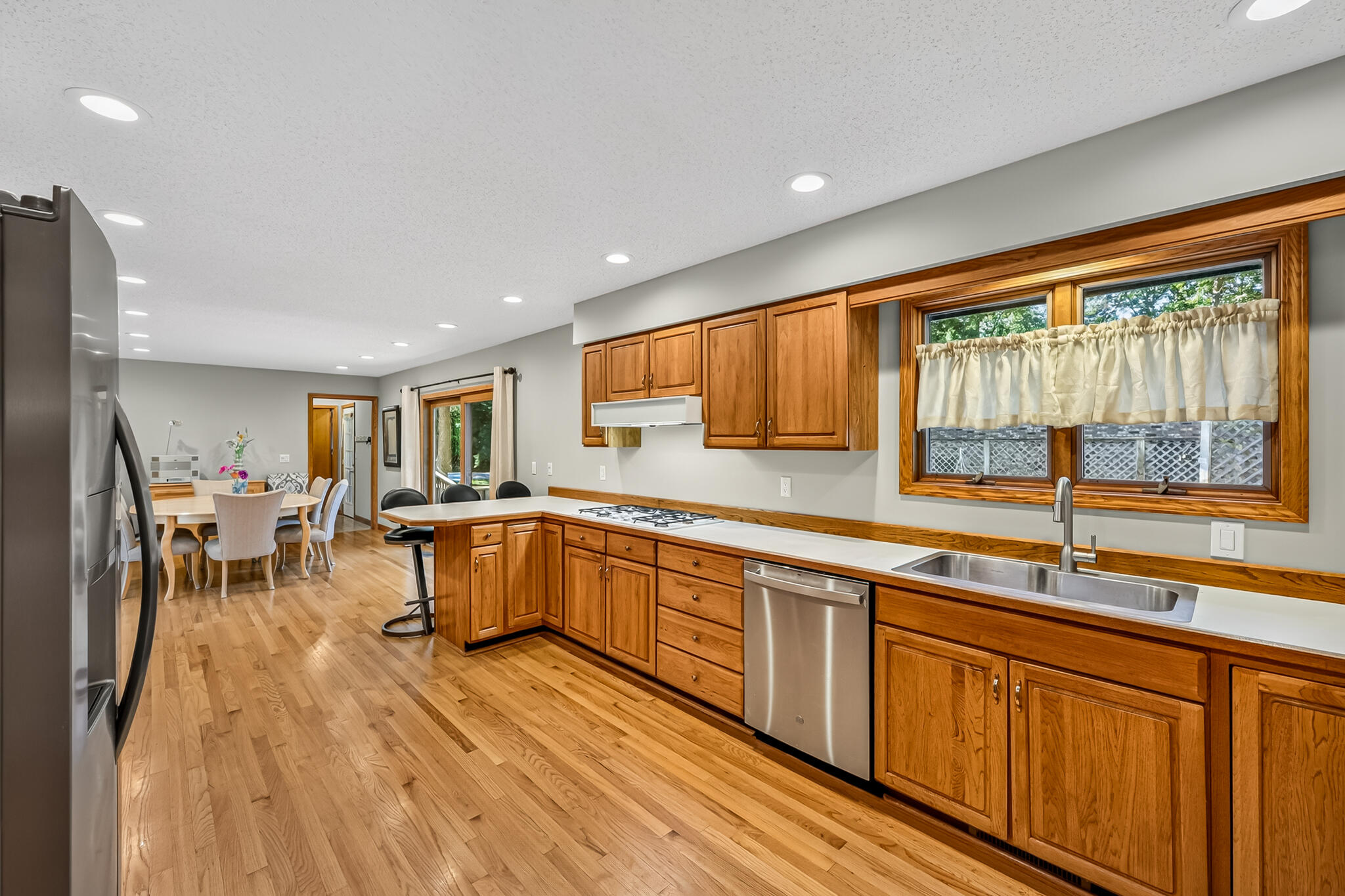 3985 Harbor Point Drive Norton Shores MI 49441