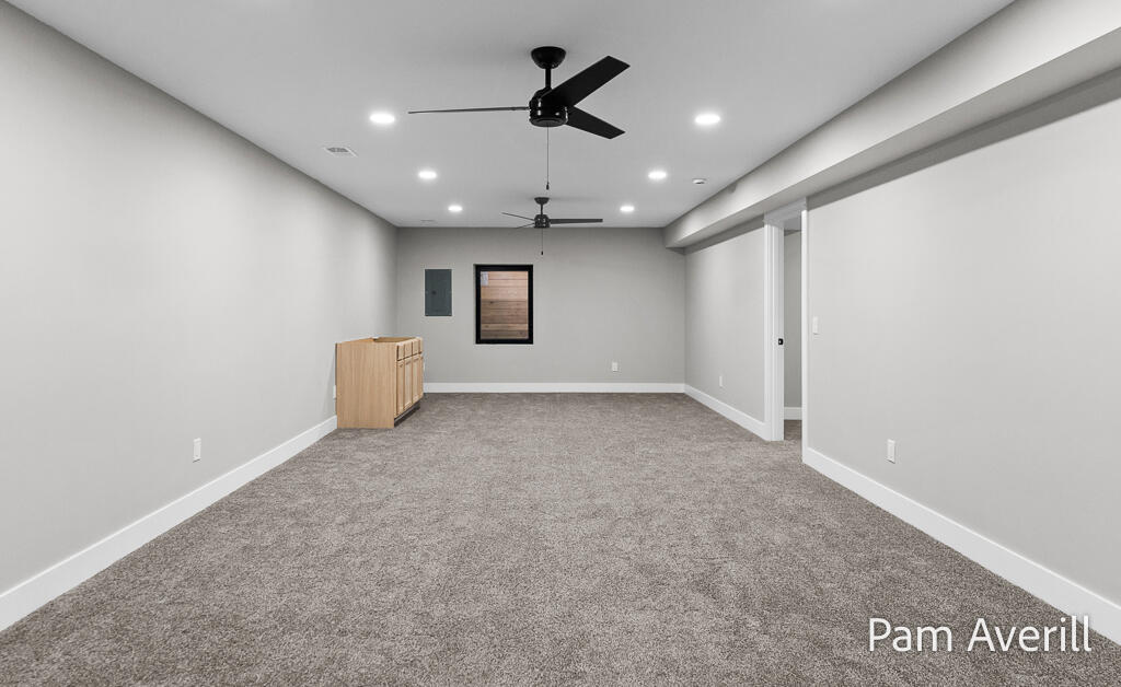 2336 Macarthur Road Muskegon MI 49442