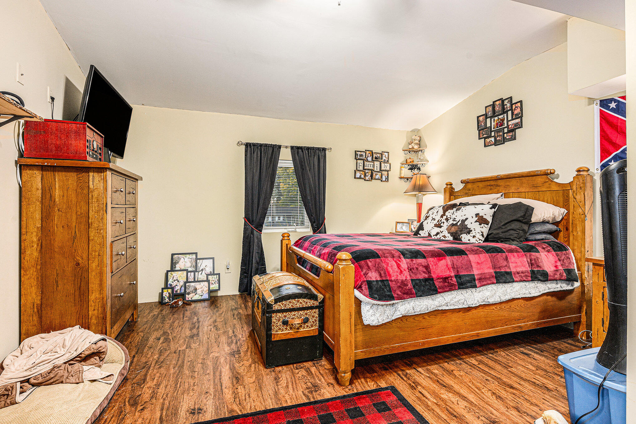 7702 N Gleneagle Drive Kalamazoo MI 49048