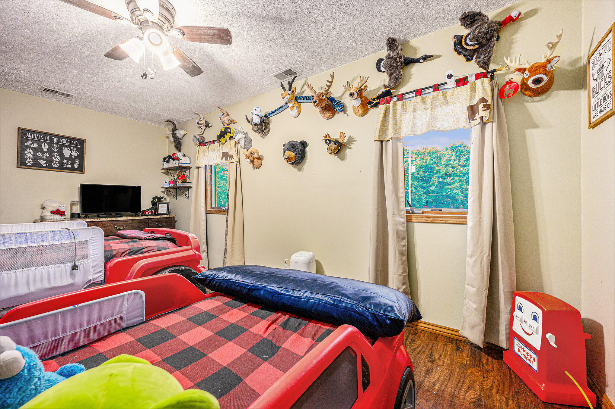 7702 N Gleneagle Drive Kalamazoo MI 49048