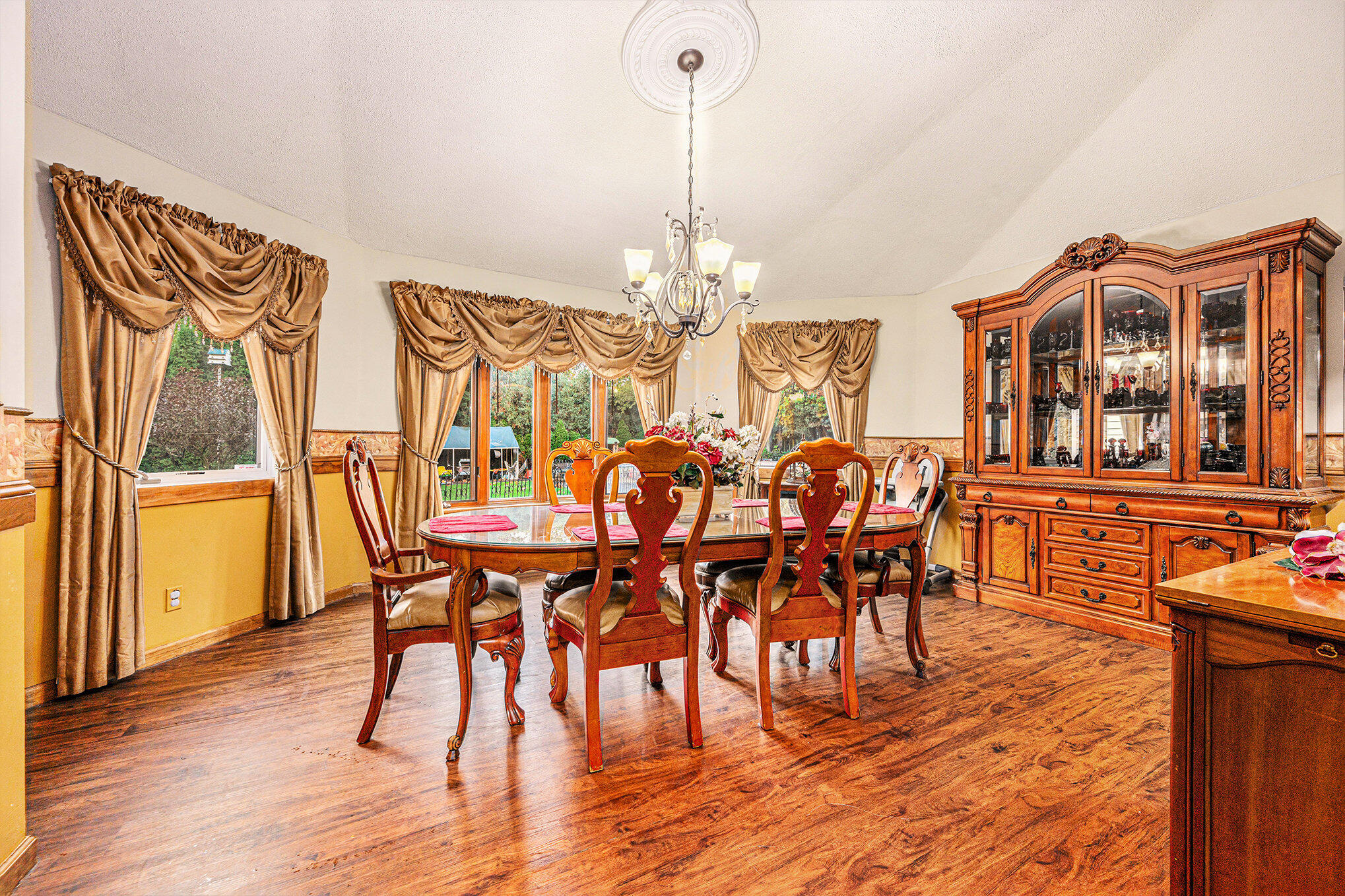 7702 N Gleneagle Drive Kalamazoo MI 49048