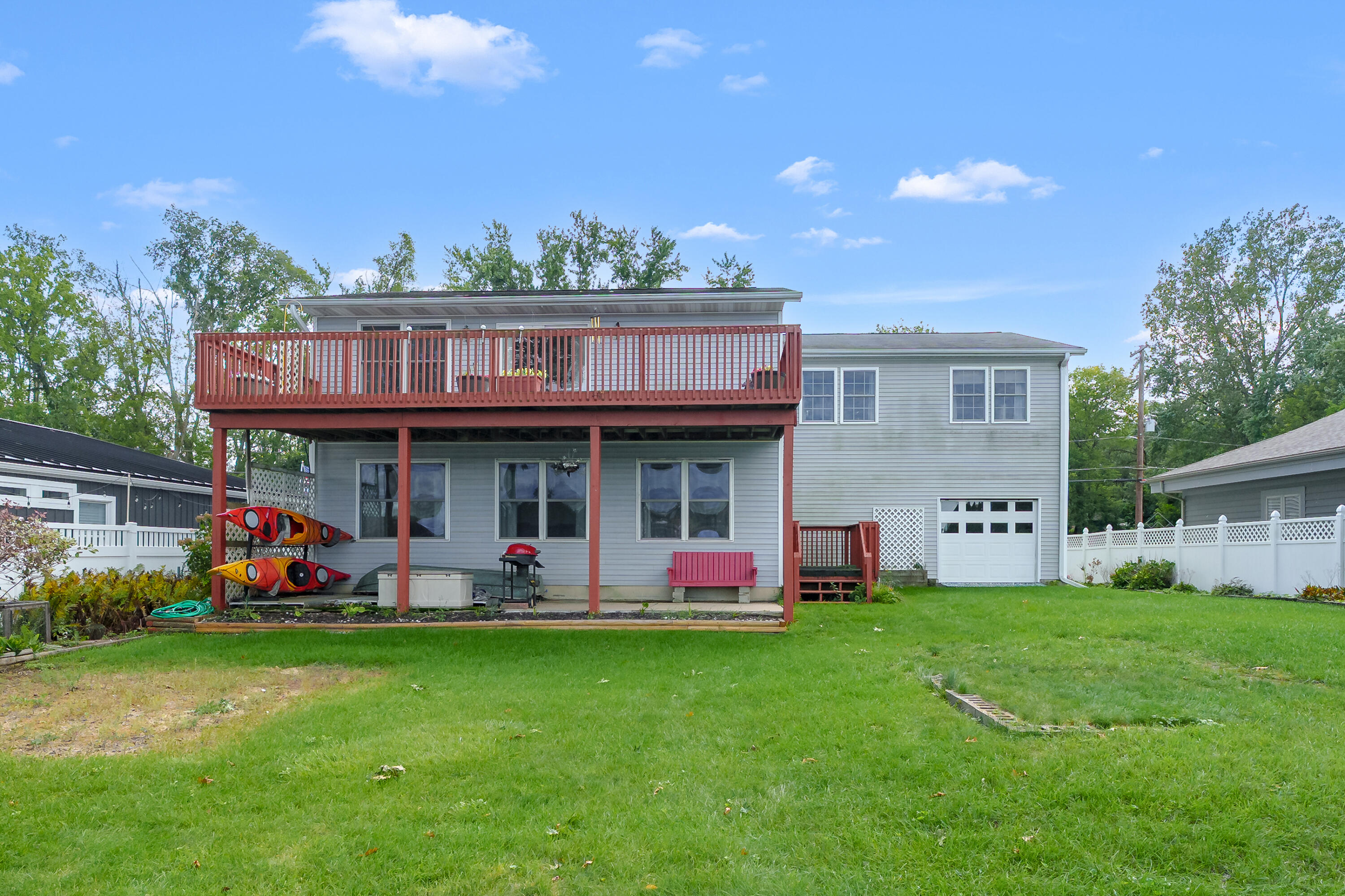 1713 Lakeview Drive Portage MI 49002