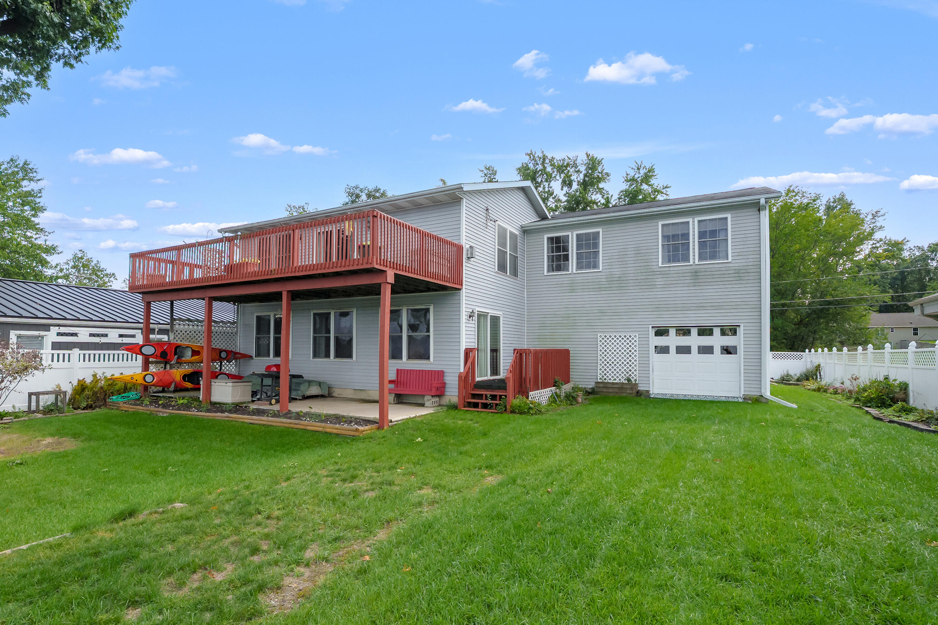 1713 Lakeview Drive Portage MI 49002