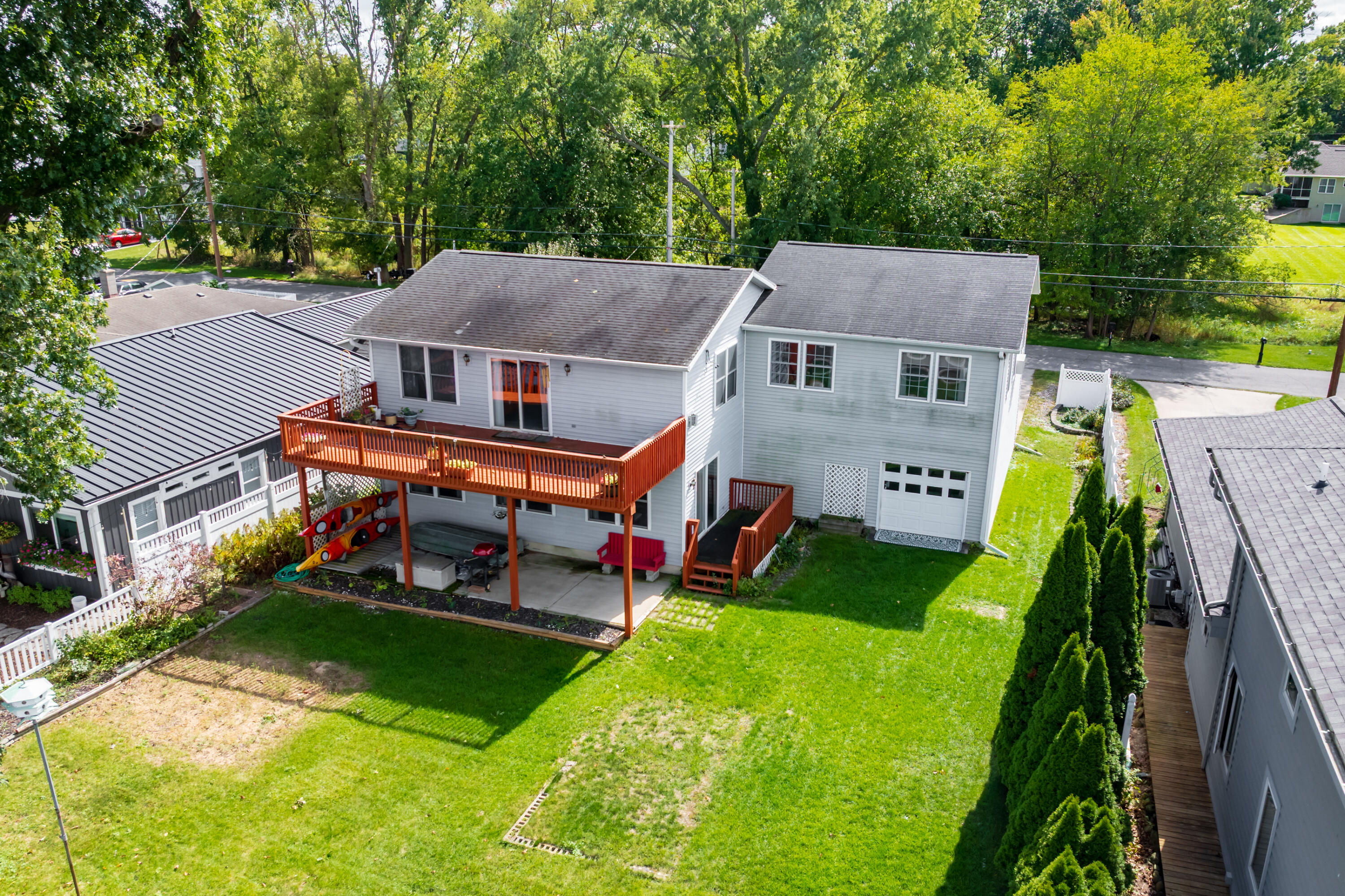 1713 Lakeview Drive Portage MI 49002