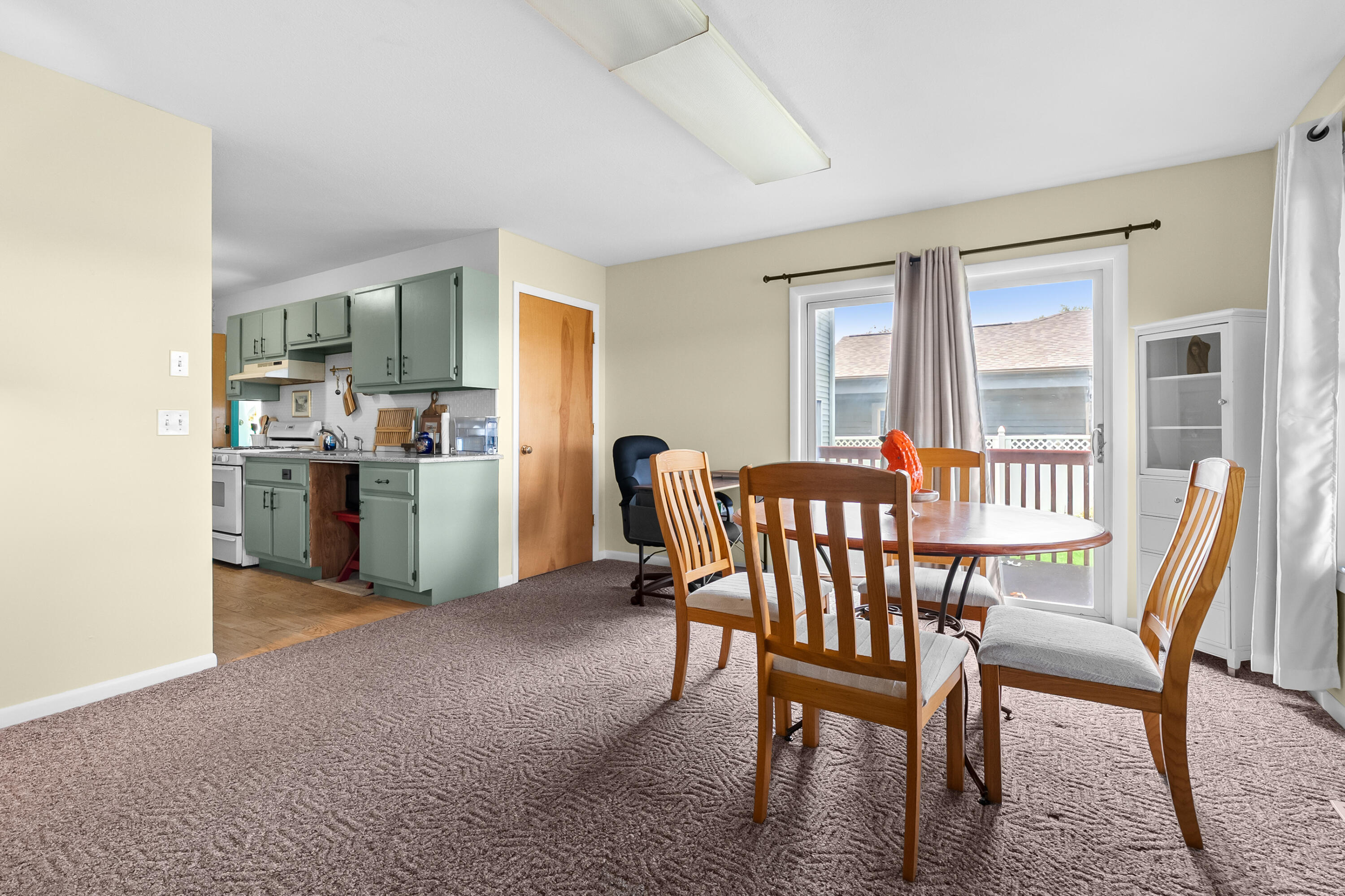 1713 Lakeview Drive Portage MI 49002