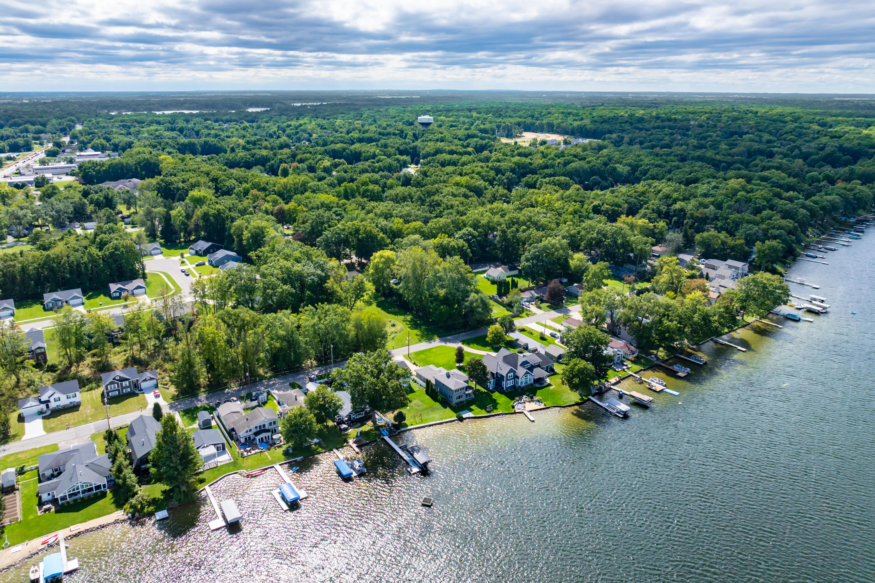 1713 Lakeview Drive Portage MI 49002
