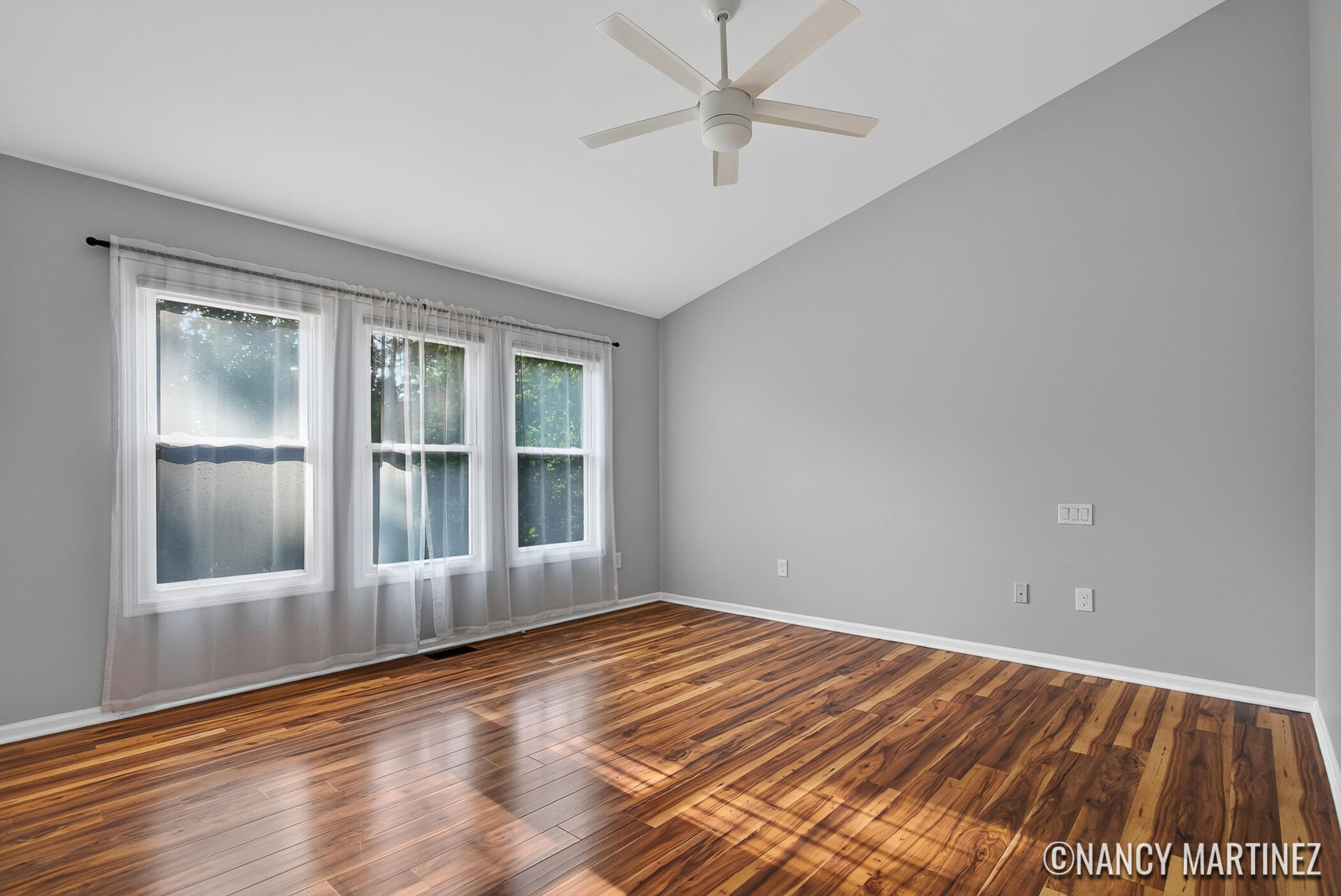 2554 Woodcreek Court SE Grand Rapids MI 49546