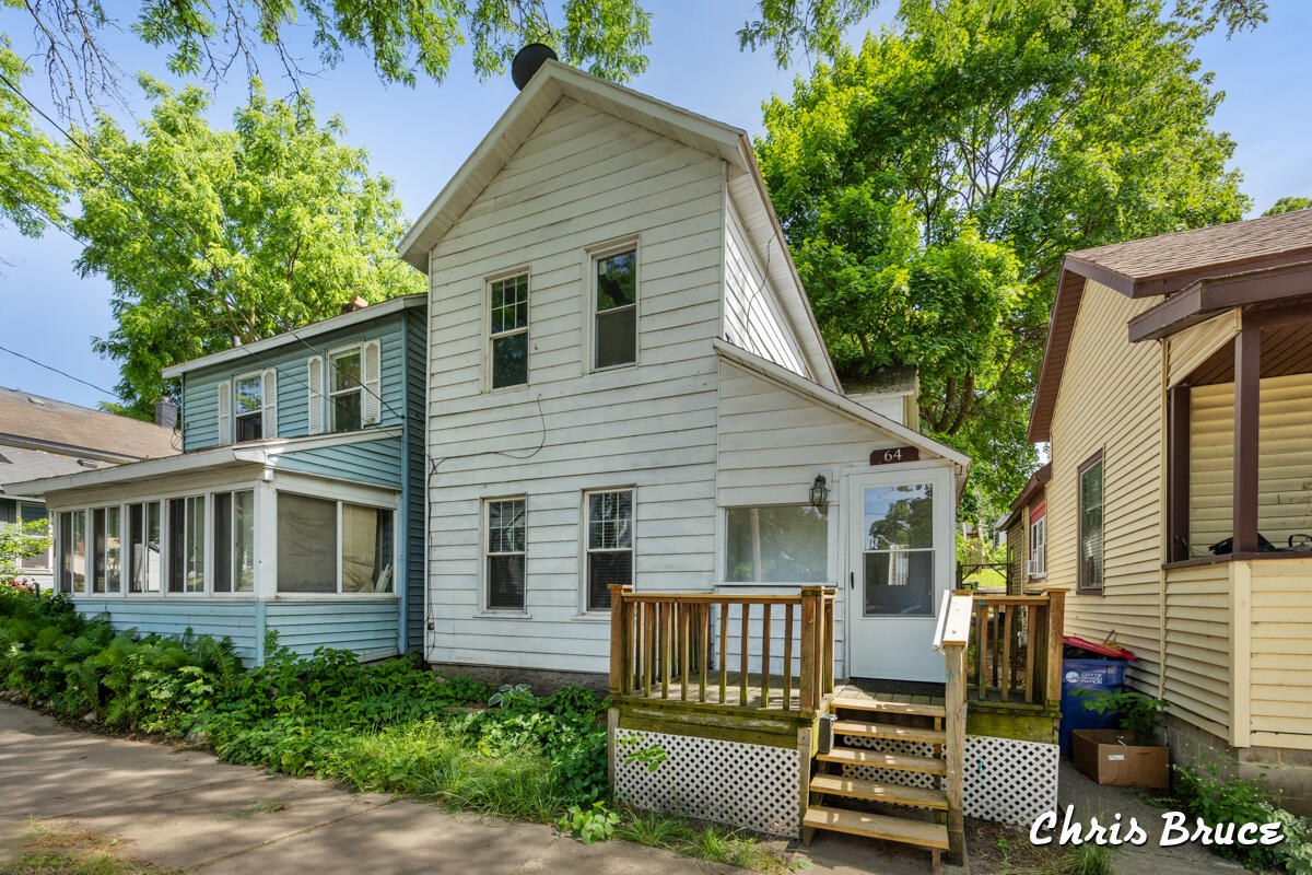 64 Quimby Street NE Grand Rapids MI 49505