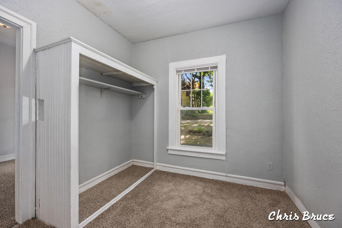 64 Quimby Street NE Grand Rapids MI 49505