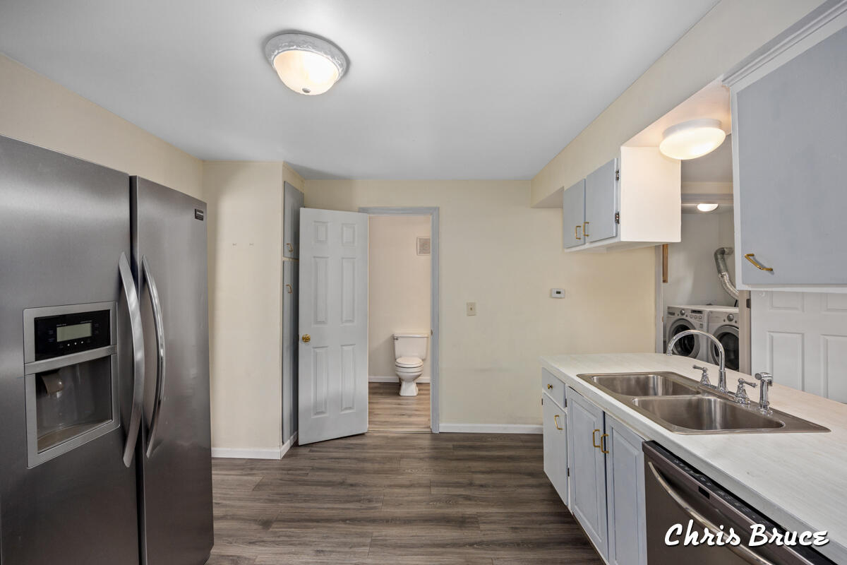 64 Quimby Street NE Grand Rapids MI 49505