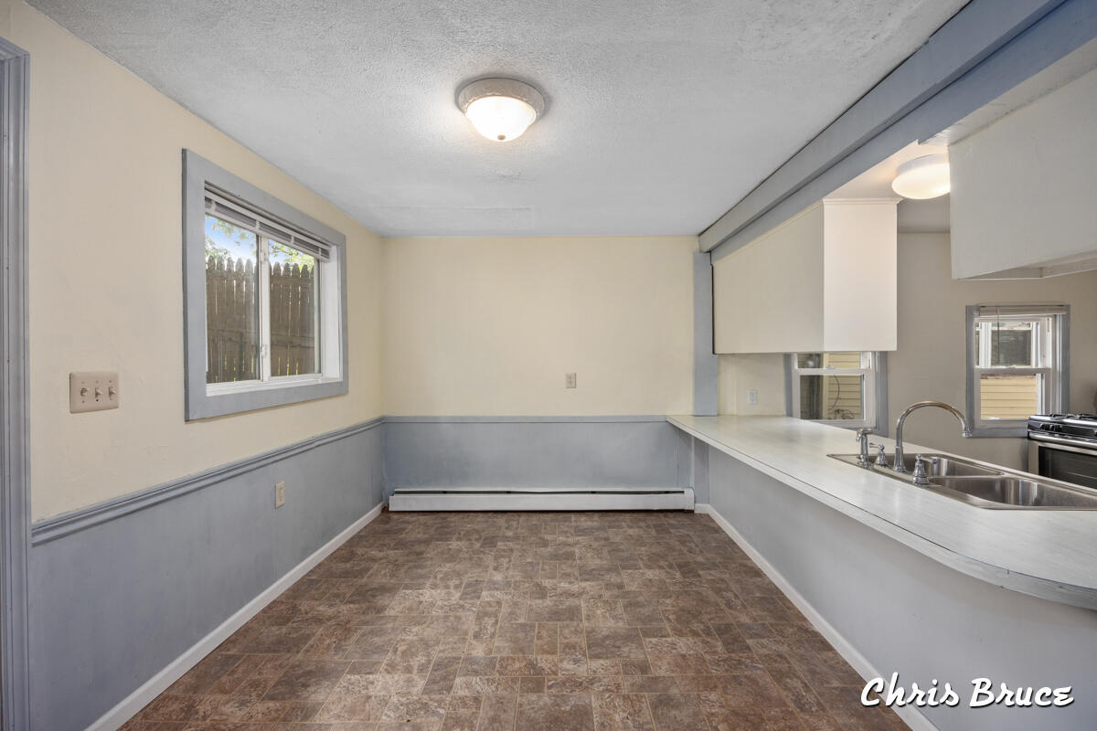 64 Quimby Street NE Grand Rapids MI 49505
