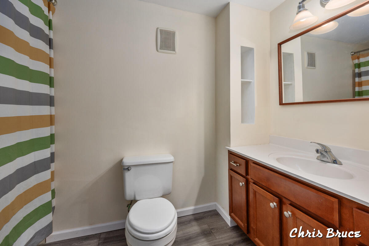 64 Quimby Street NE Grand Rapids MI 49505