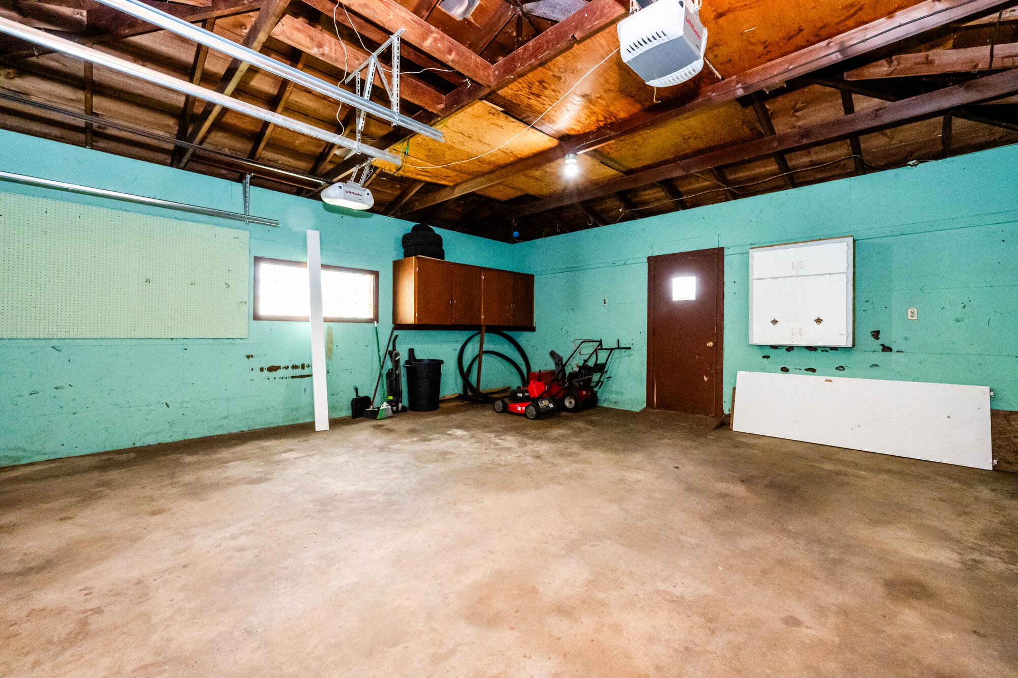 1803 Heath Court Benton Harbor MI 49022