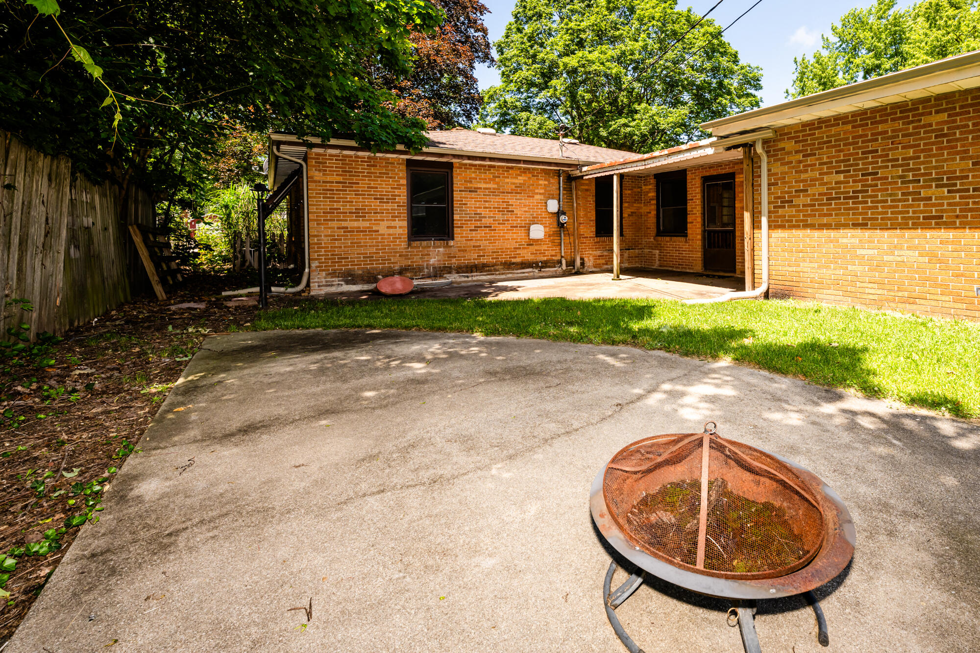 1803 Heath Court Benton Harbor MI 49022