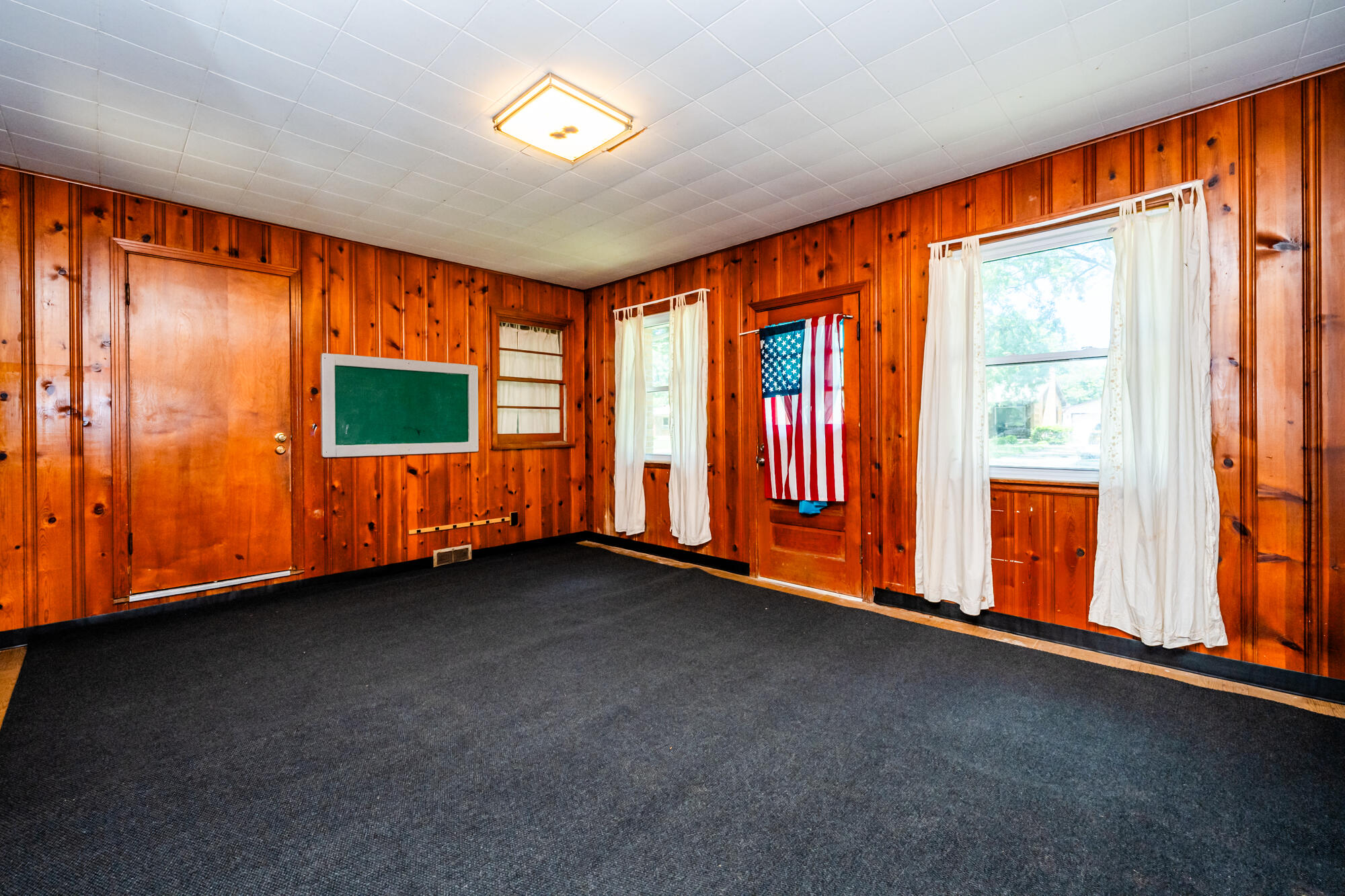 1803 Heath Court Benton Harbor MI 49022