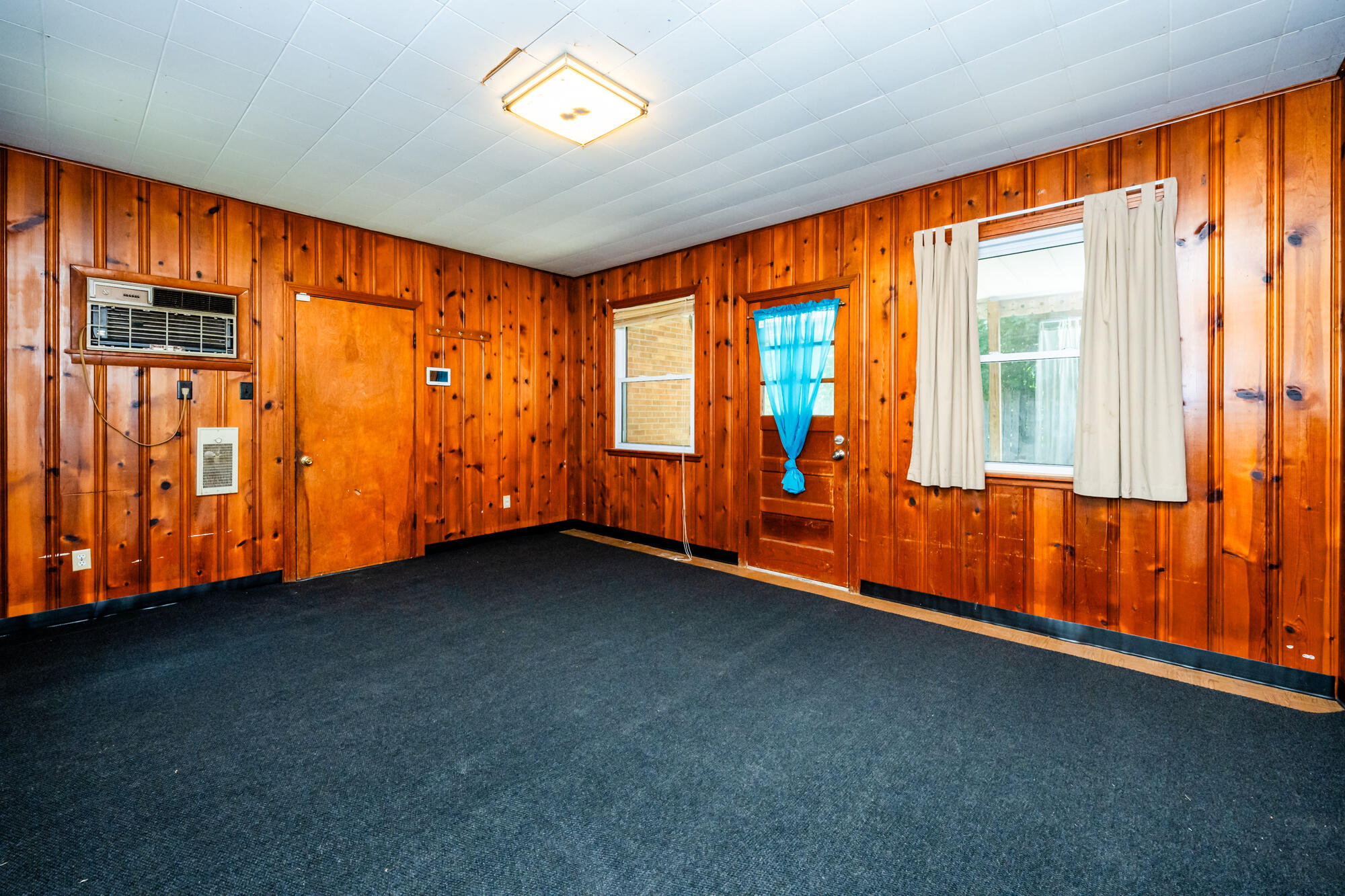 1803 Heath Court Benton Harbor MI 49022
