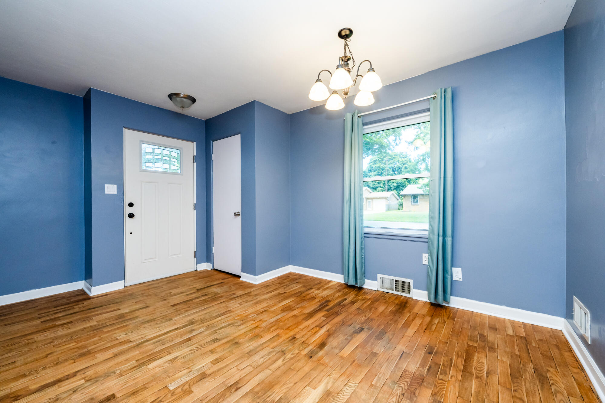 1803 Heath Court Benton Harbor MI 49022