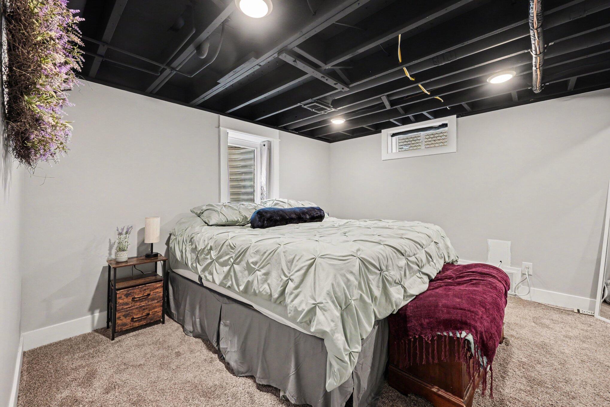 3729 Grape Avenue NE Grand Rapids MI 49525