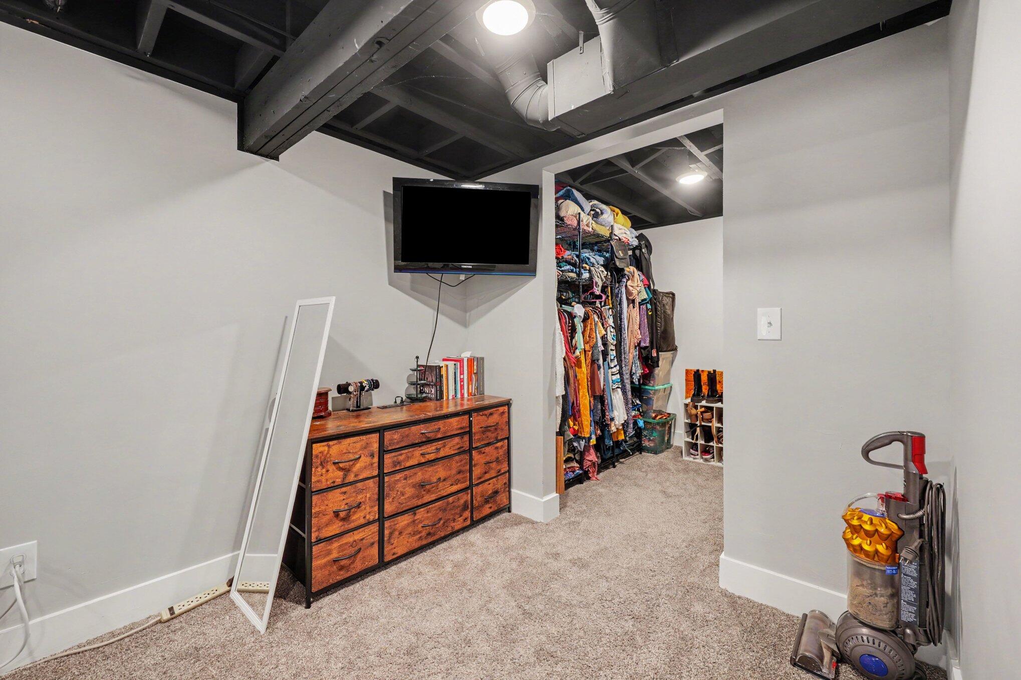 3729 Grape Avenue NE Grand Rapids MI 49525