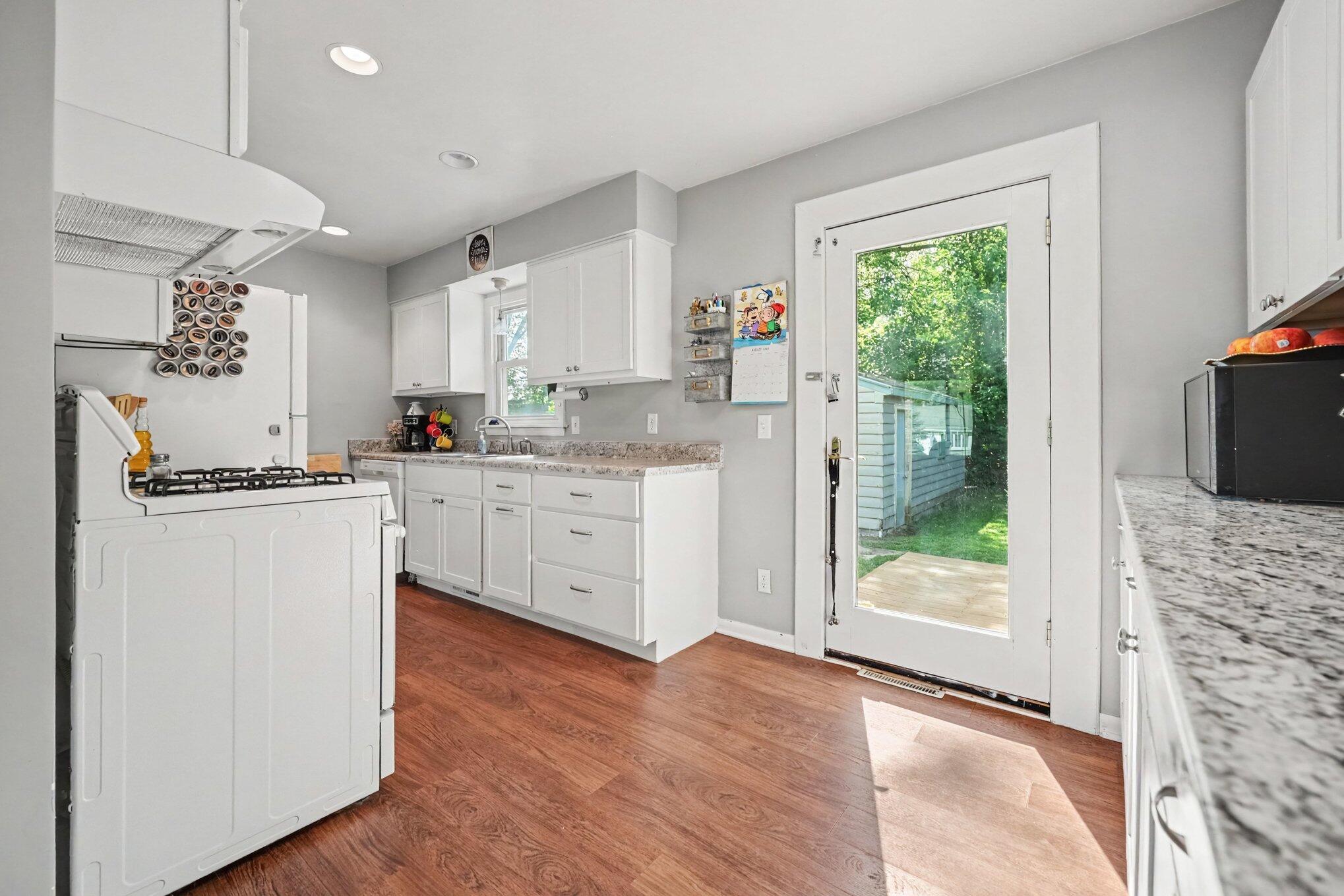 3729 Grape Avenue NE Grand Rapids MI 49525