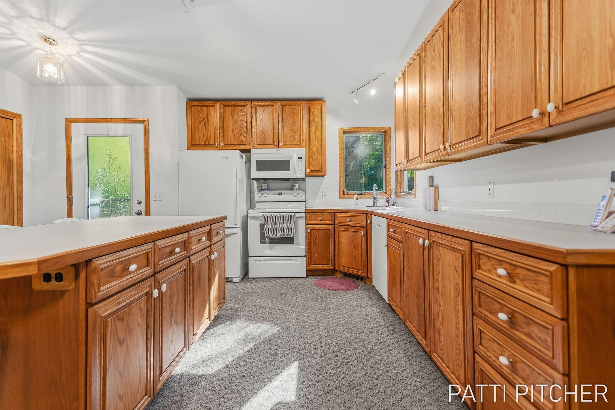 13582 Redbird Lane Grand Haven MI 49417