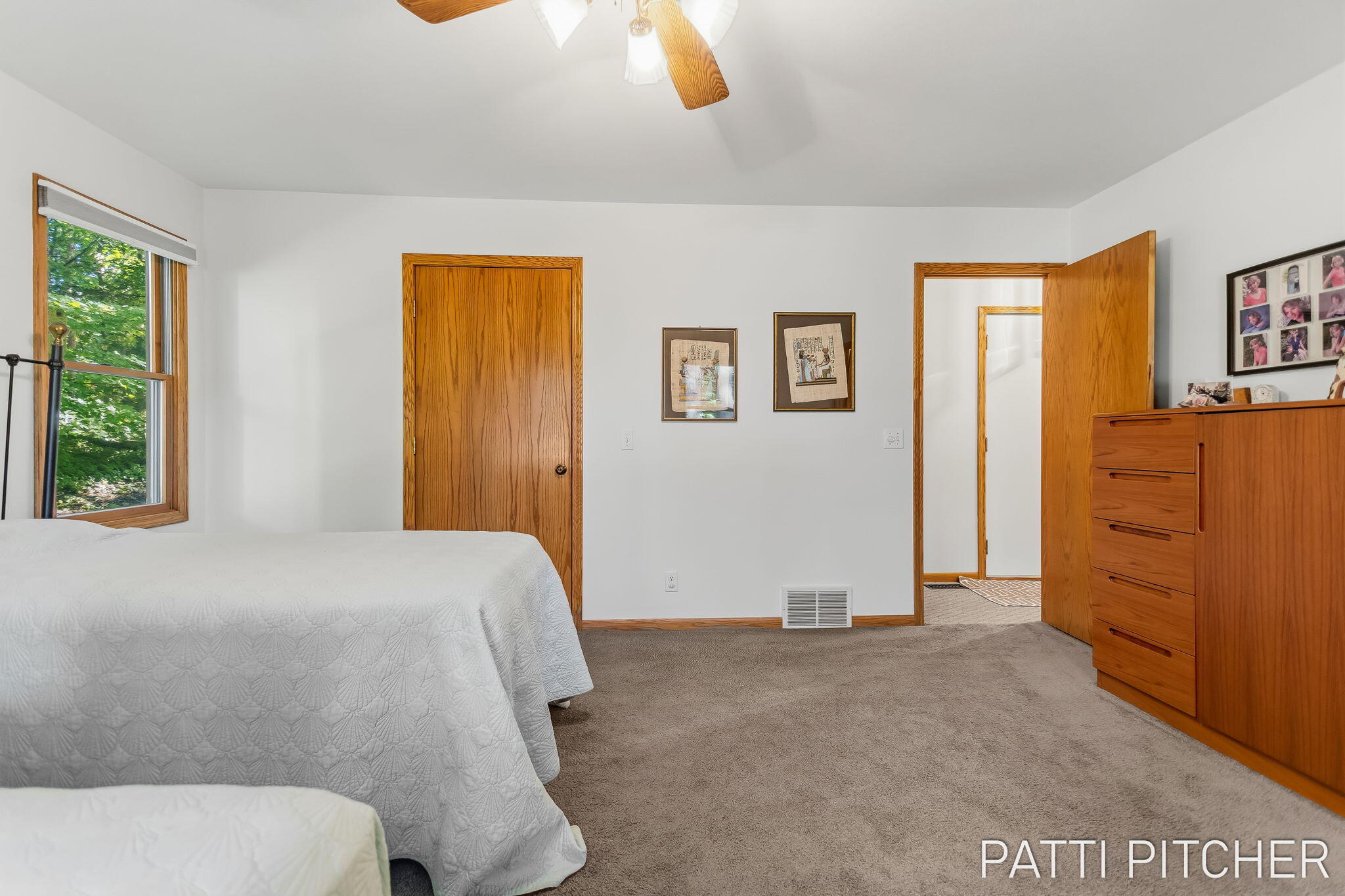 13582 Redbird Lane Grand Haven MI 49417