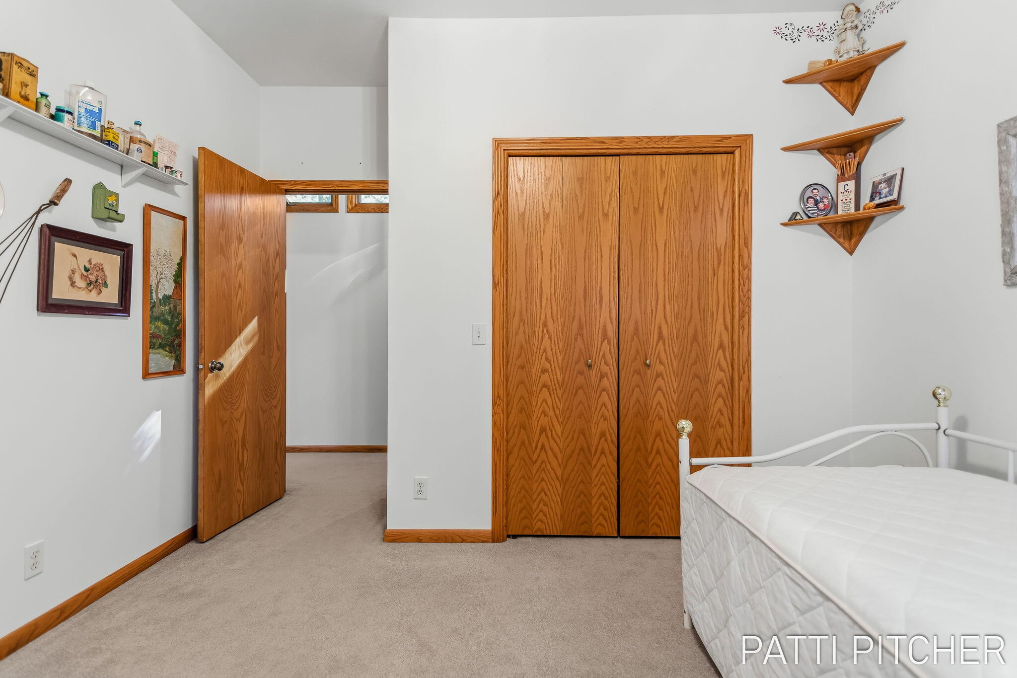 13582 Redbird Lane Grand Haven MI 49417