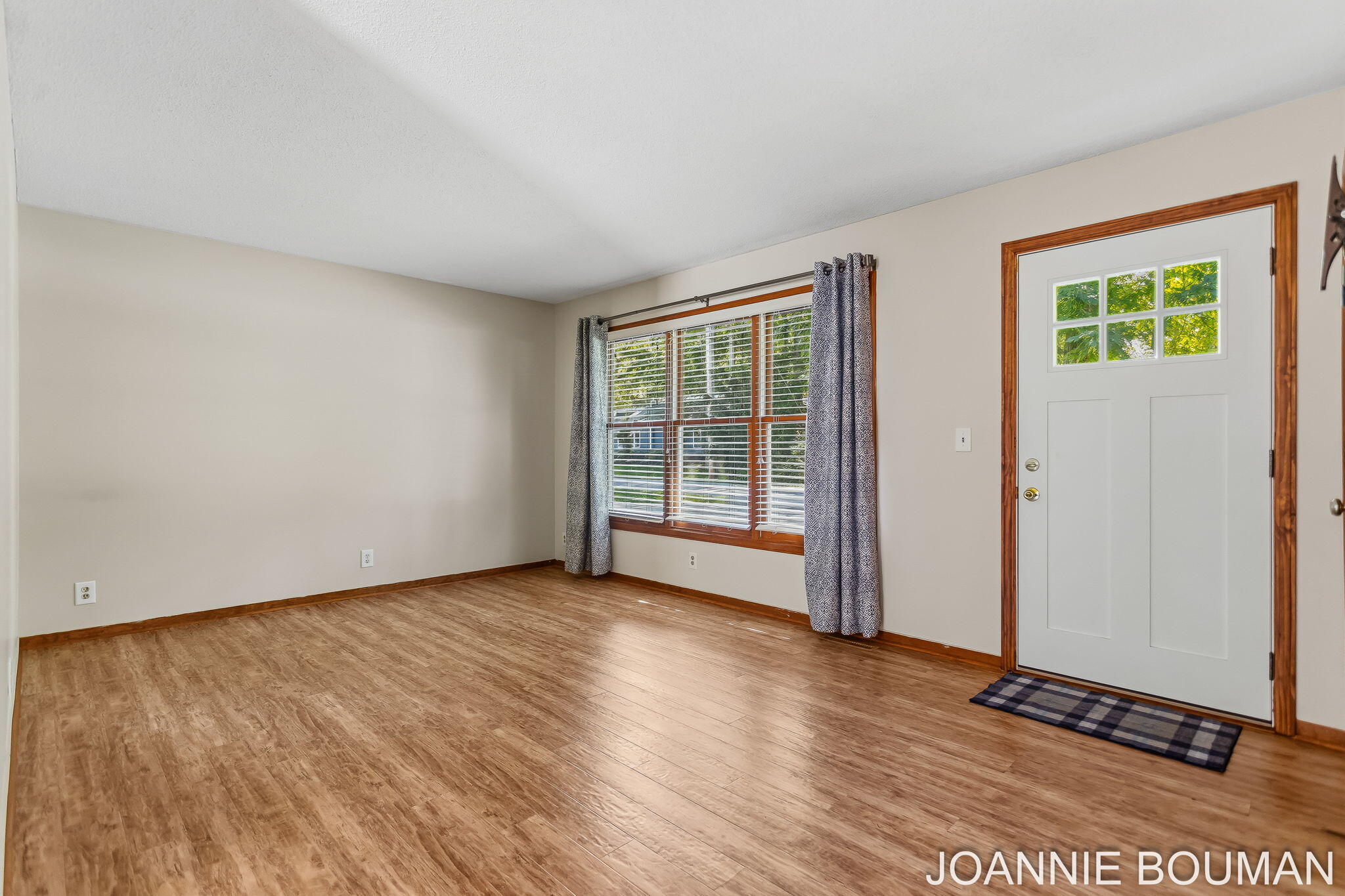 1323 Floral Street Holland MI 49423