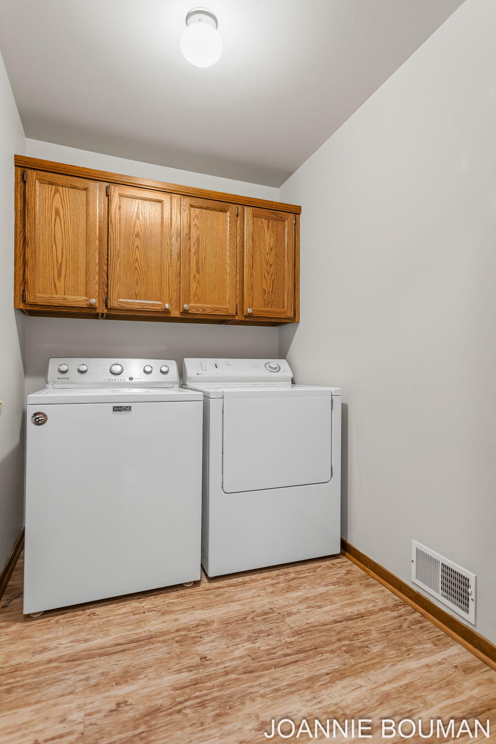 1323 Floral Street Holland MI 49423