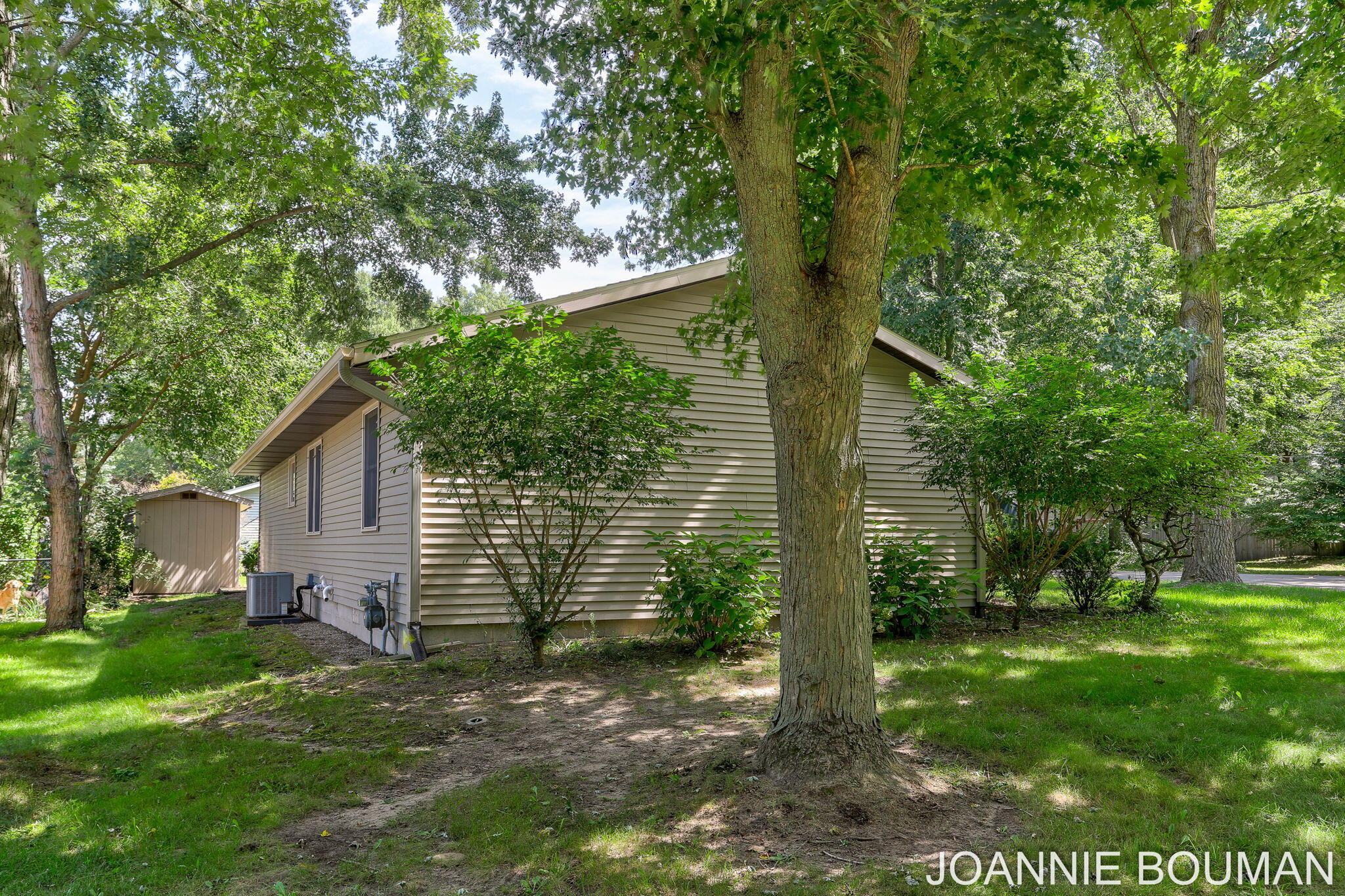 1323 Floral Street Holland MI 49423