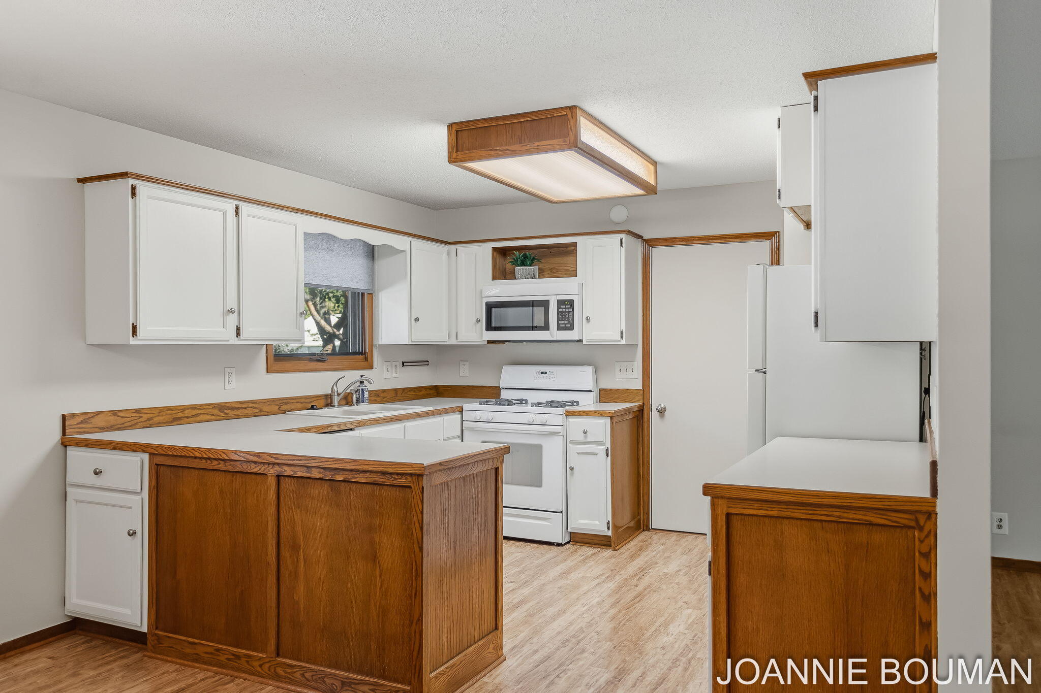 1323 Floral Street Holland MI 49423